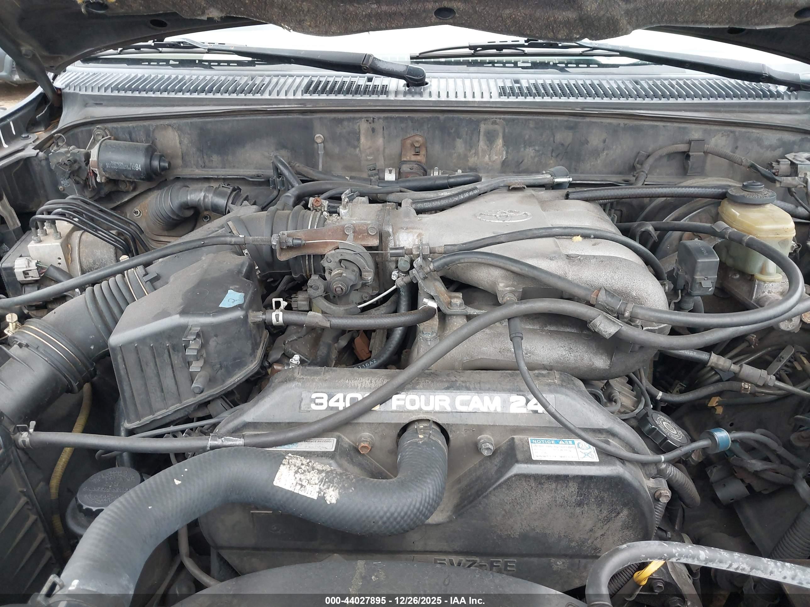 TOYOTA 4RUNNER image 10