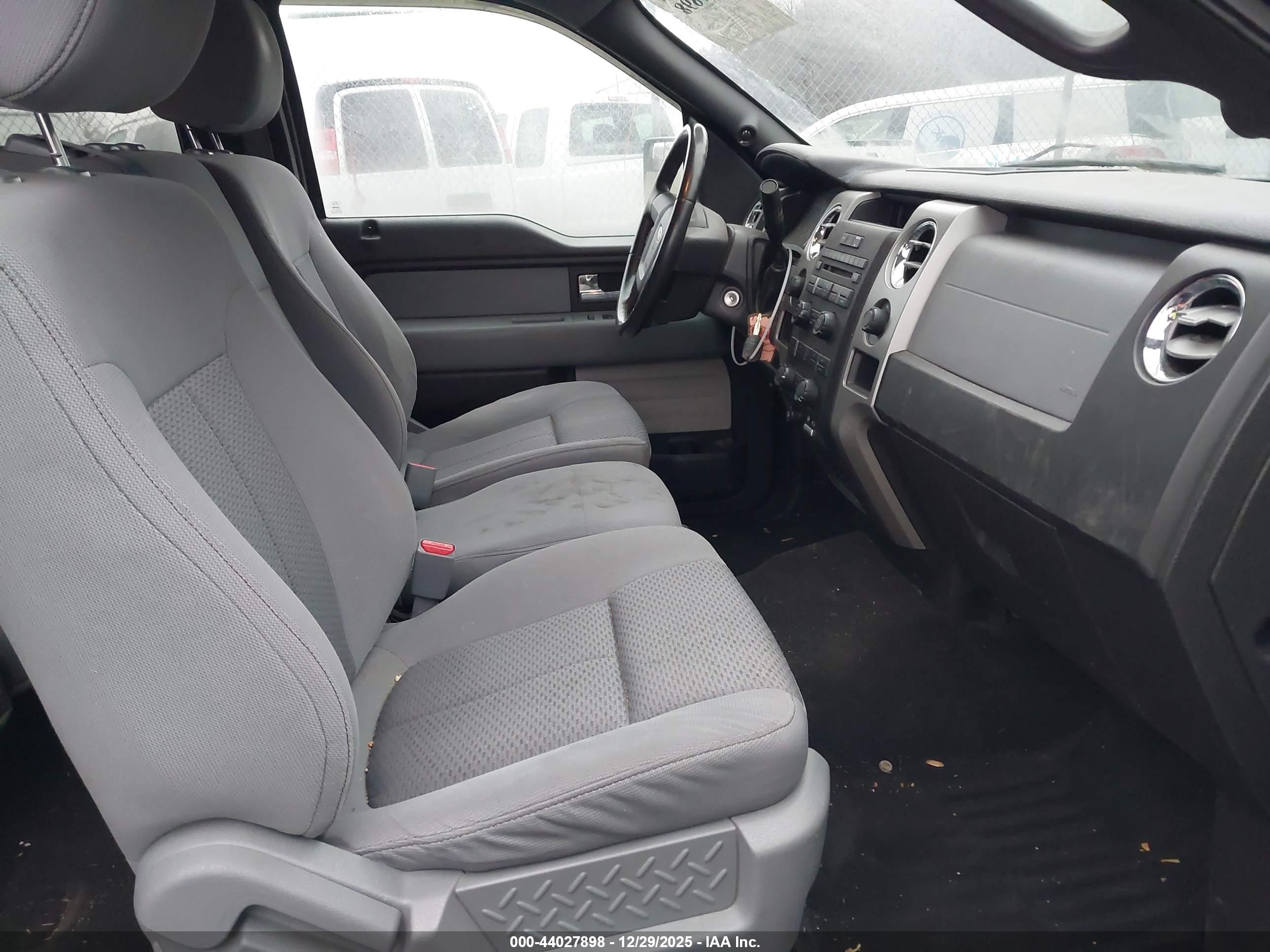 FORD F-150 image 5