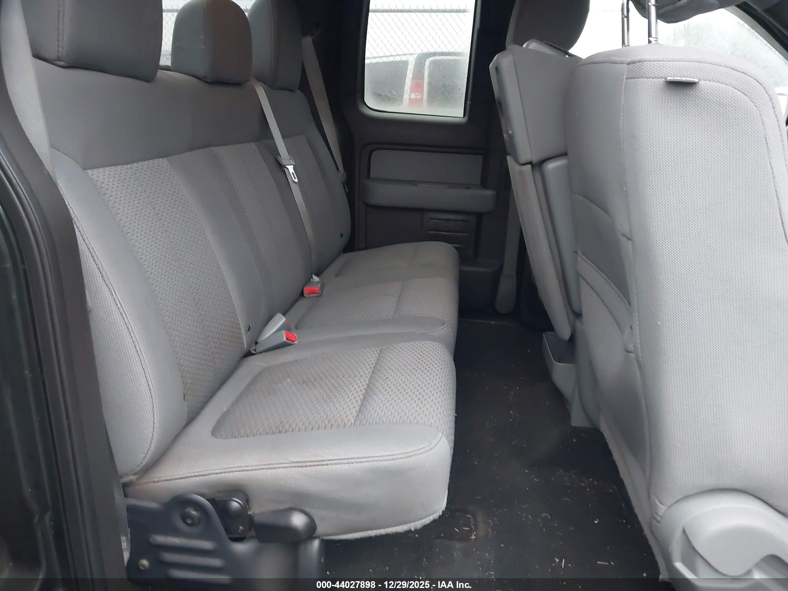 FORD F-150 image 8