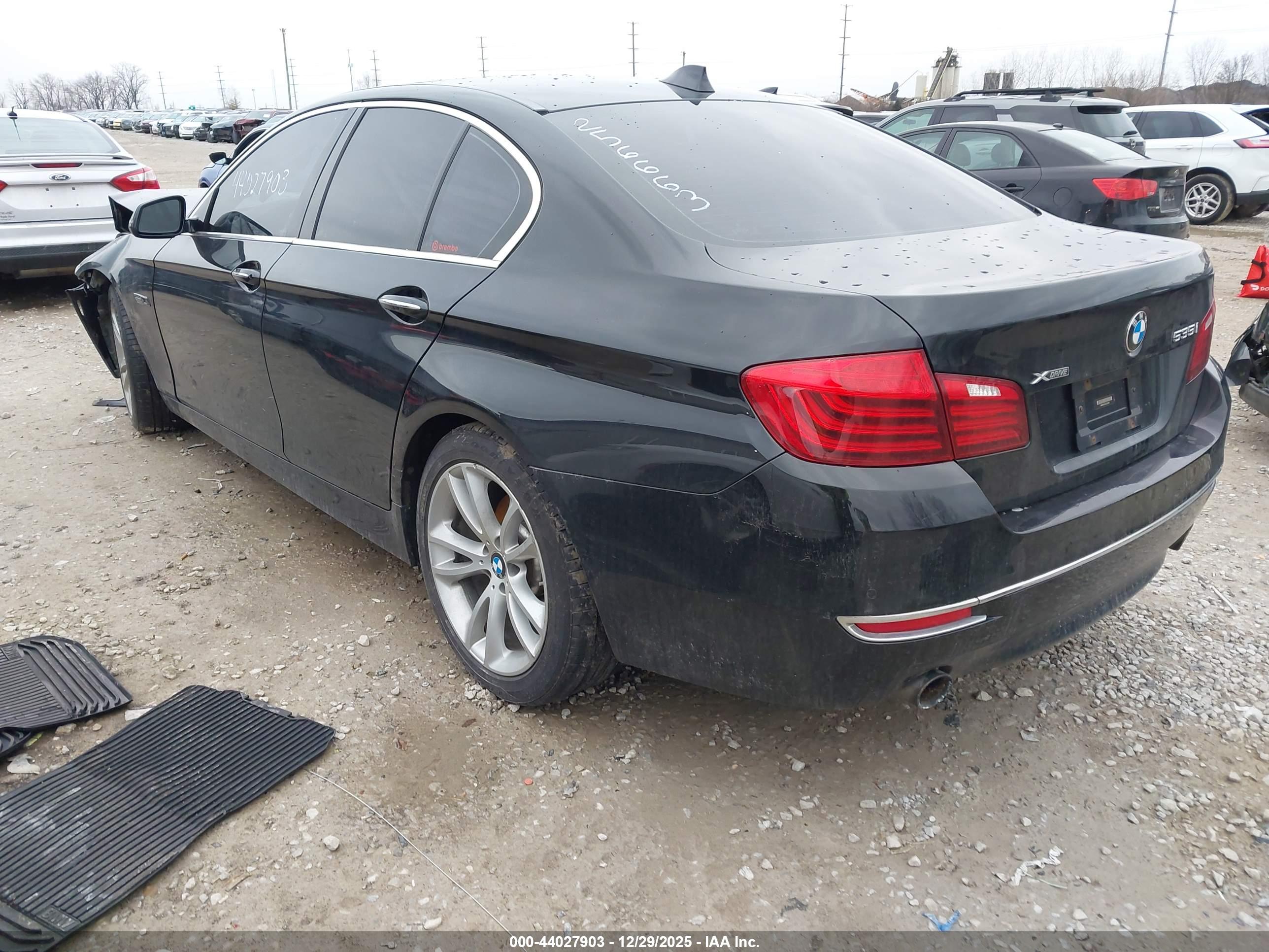 BMW 535I image 3