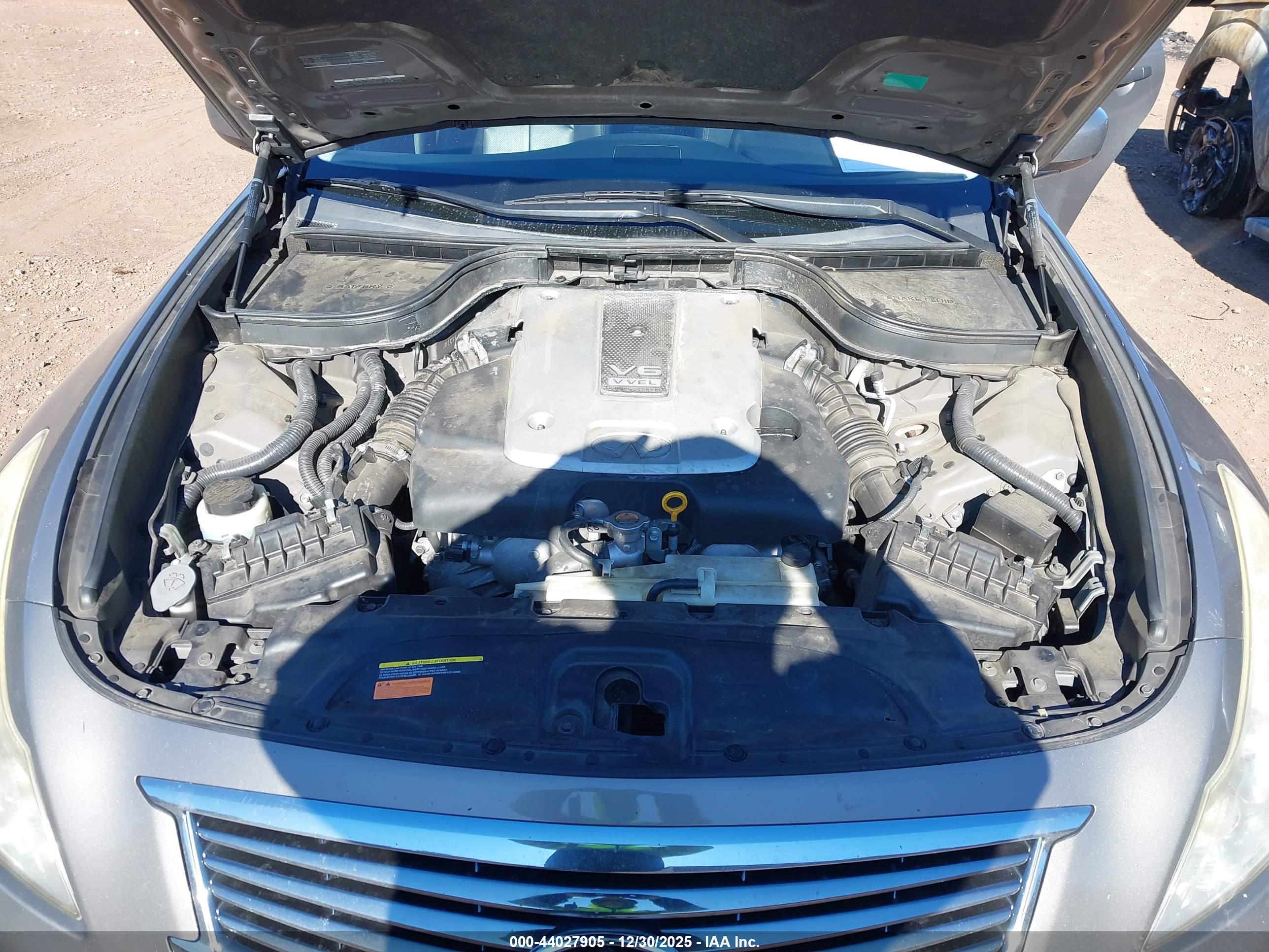 INFINITI G37 image 10