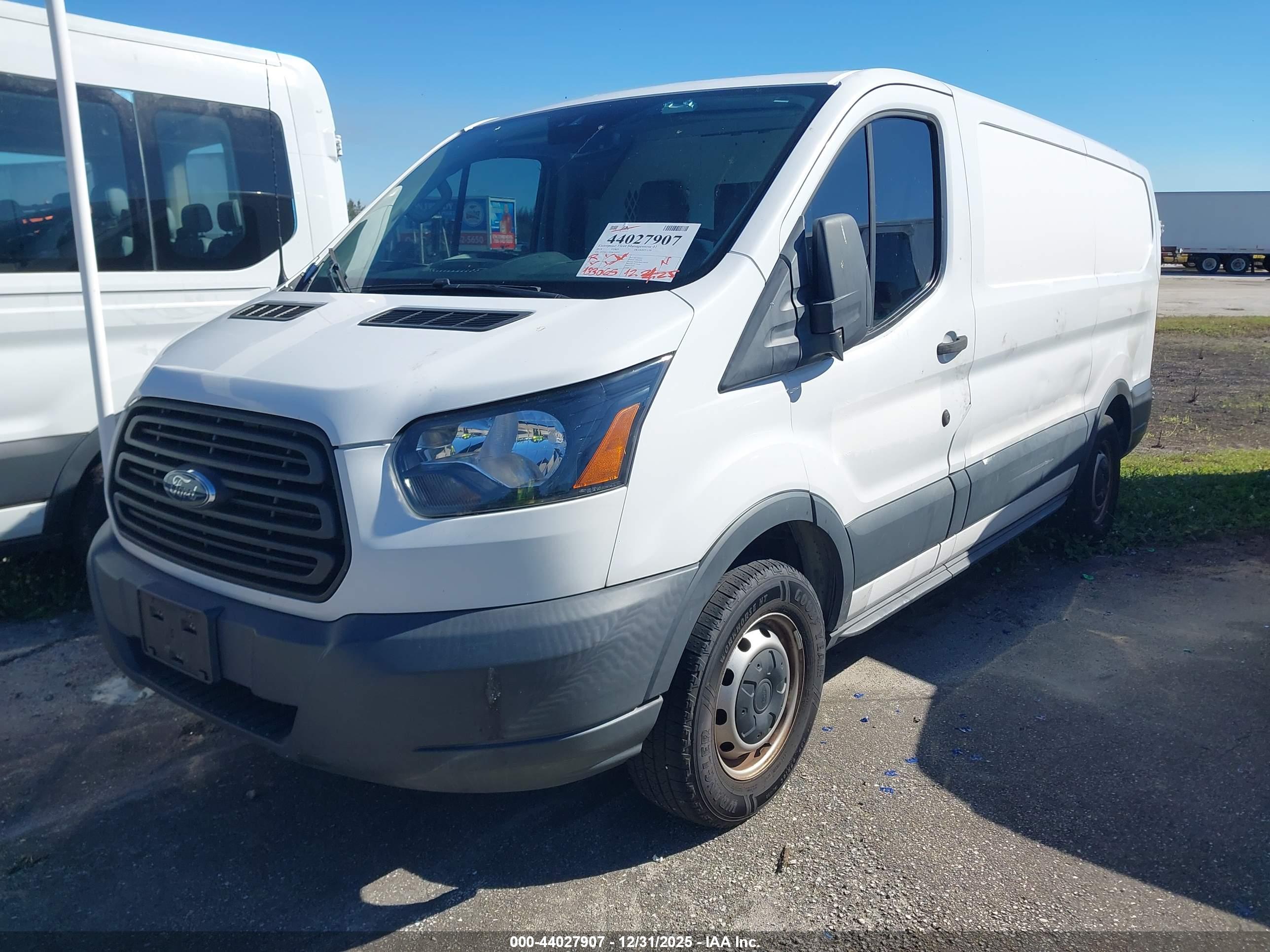 FORD TRANSIT-150 image 2