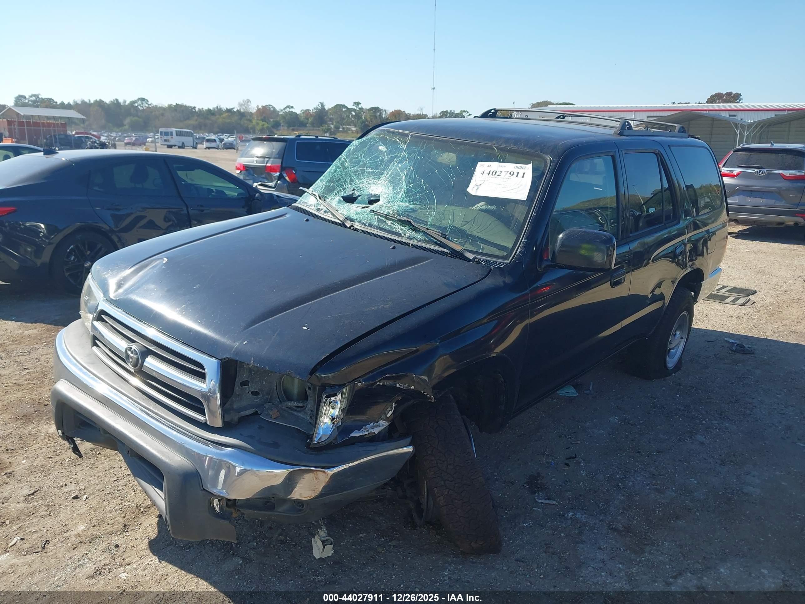 TOYOTA 4RUNNER image 2