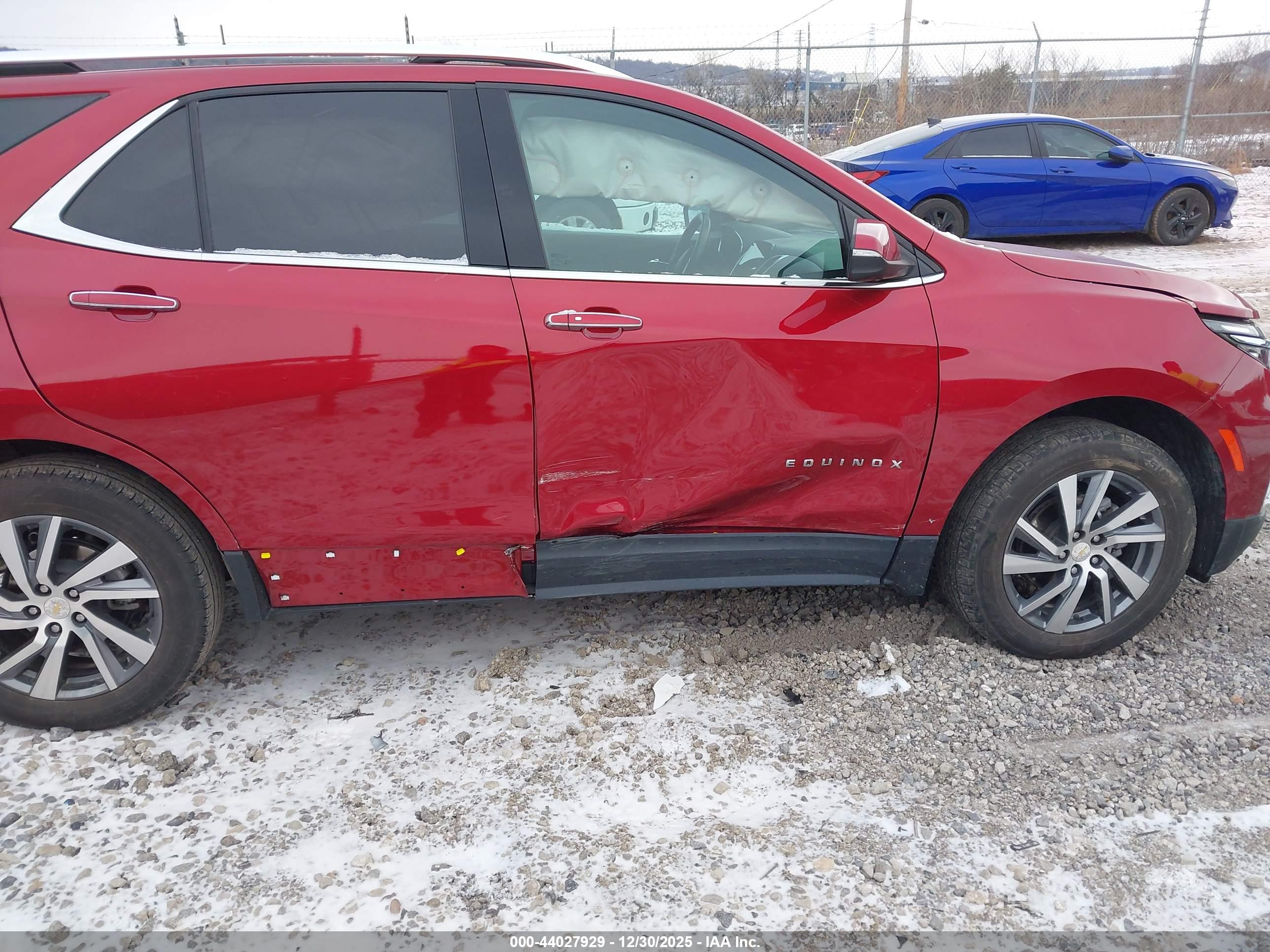 CHEVROLET EQUINOX image 6