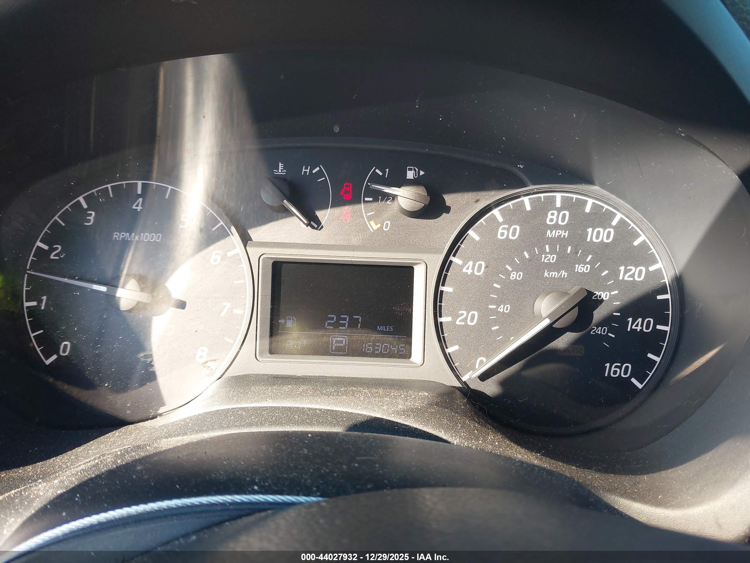 NISSAN SENTRA image 7