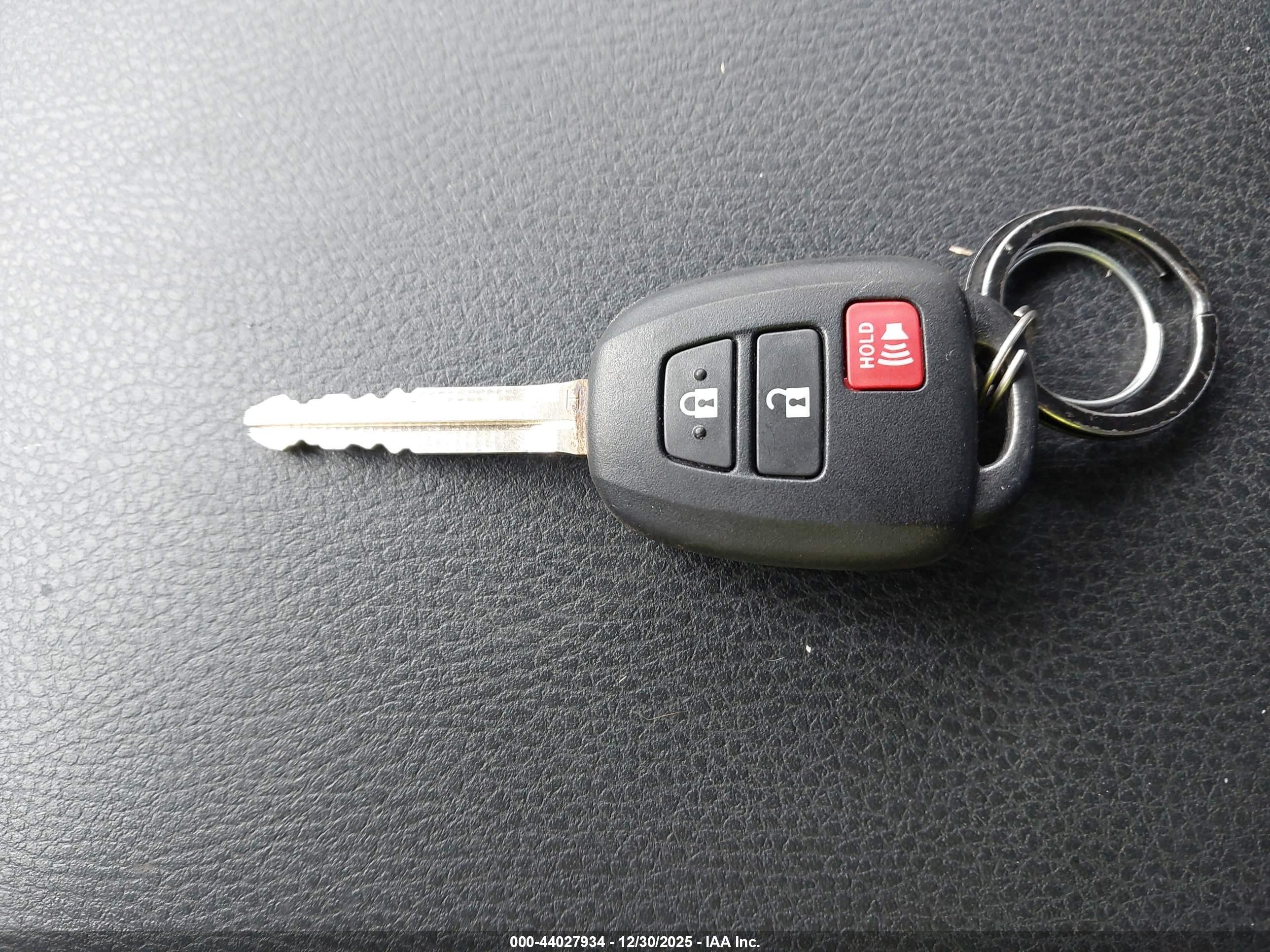 TOYOTA TACOMA image 11