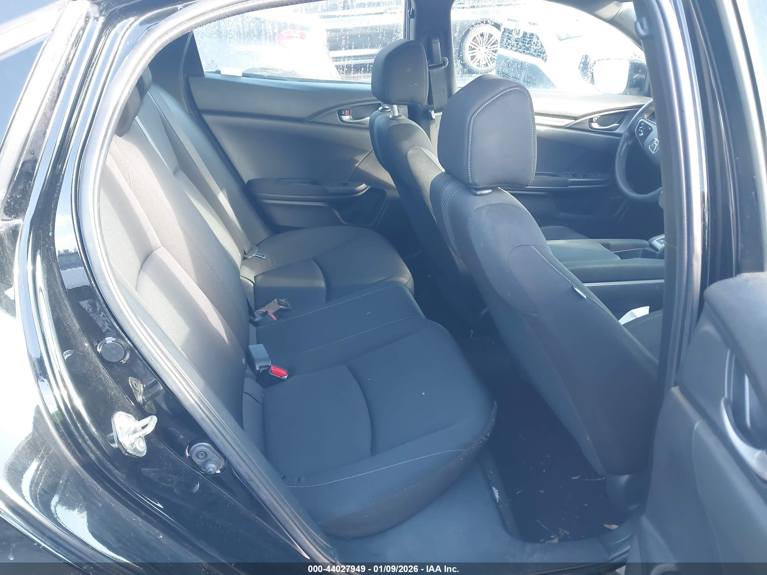 HONDA CIVIC image 8