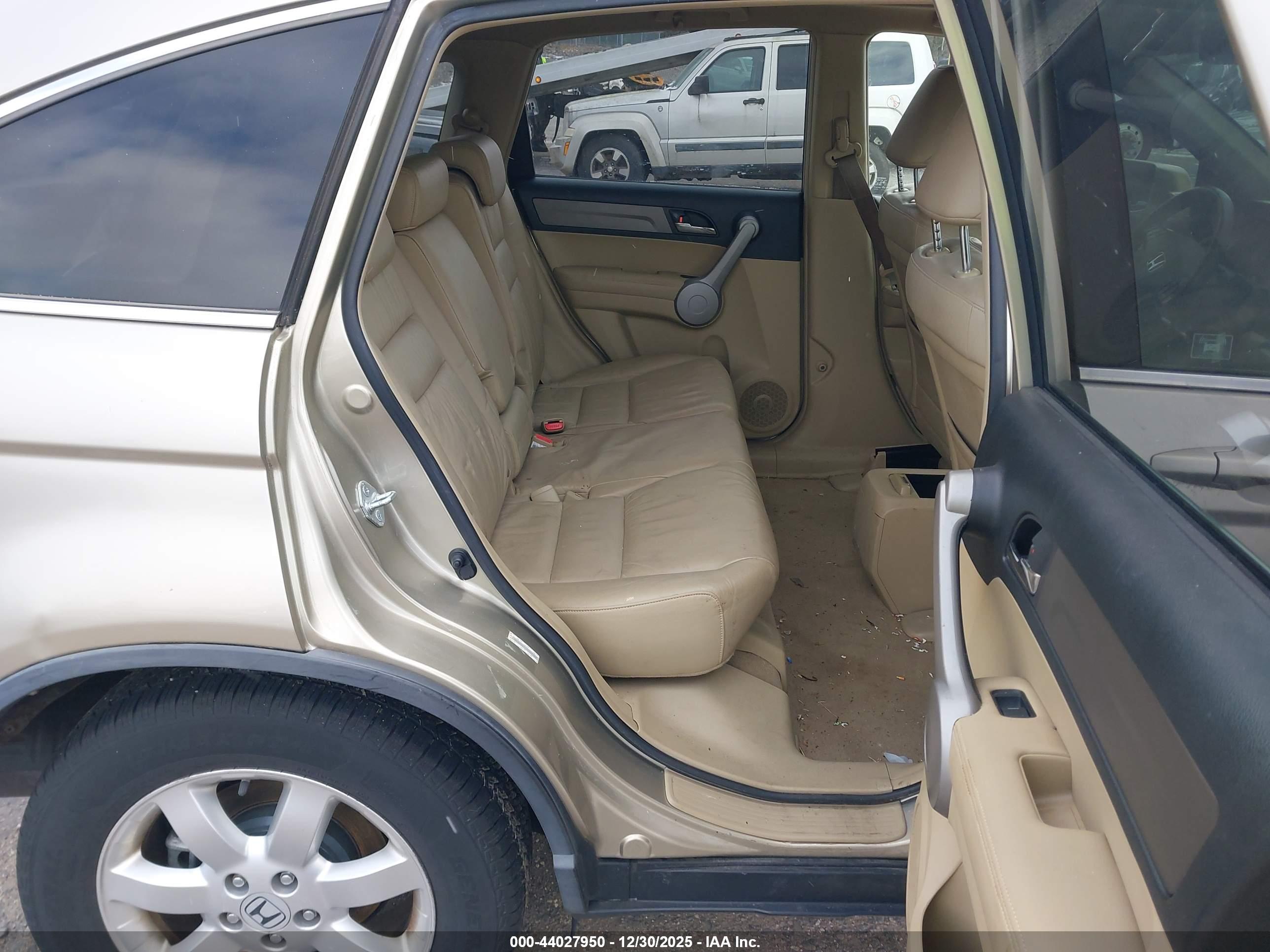 HONDA CR-V image 8