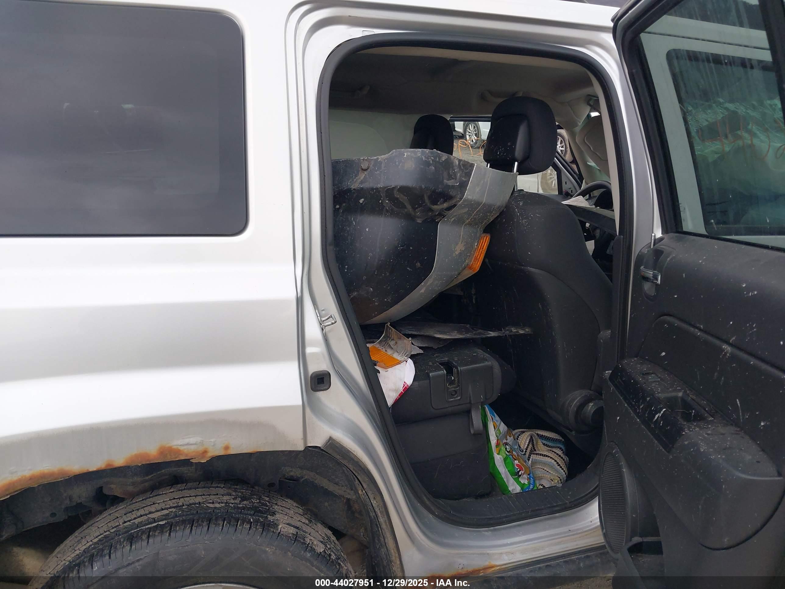 JEEP PATRIOT image 8