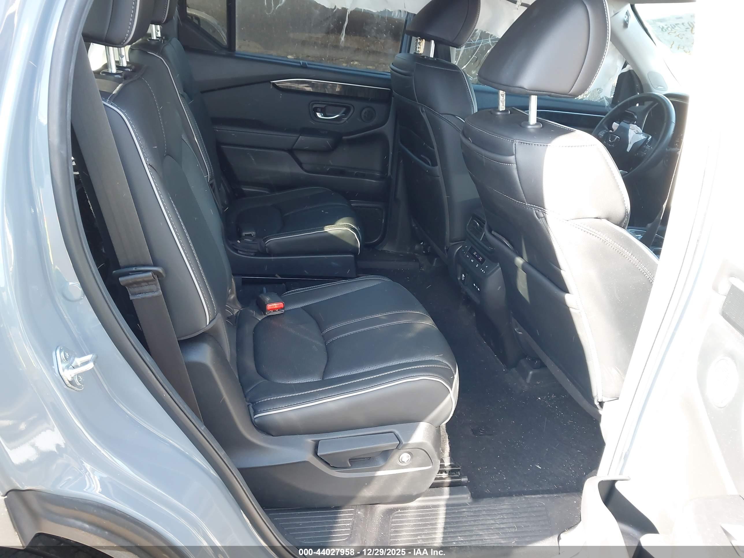 HONDA PILOT image 8