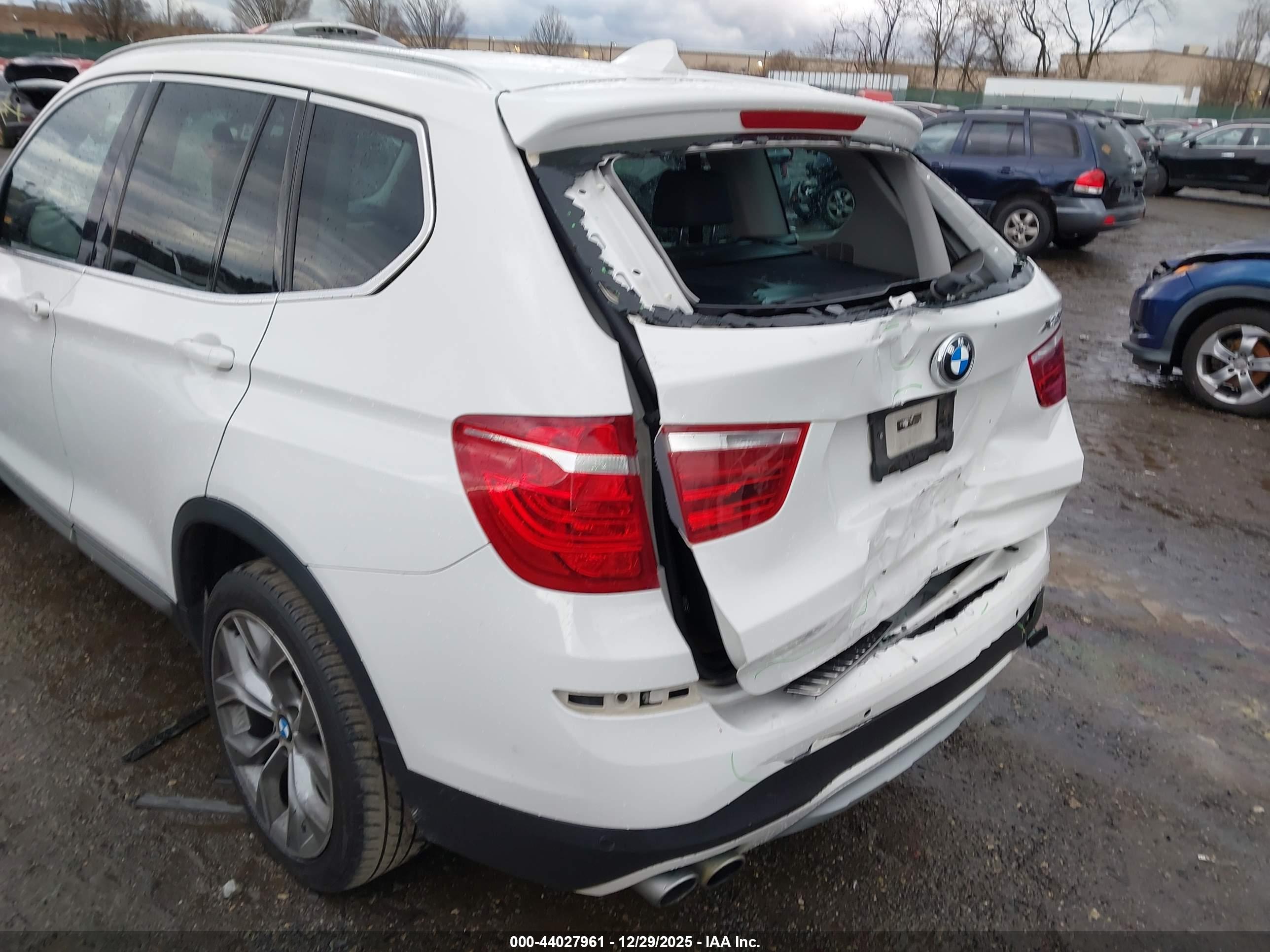 BMW X3 image 6