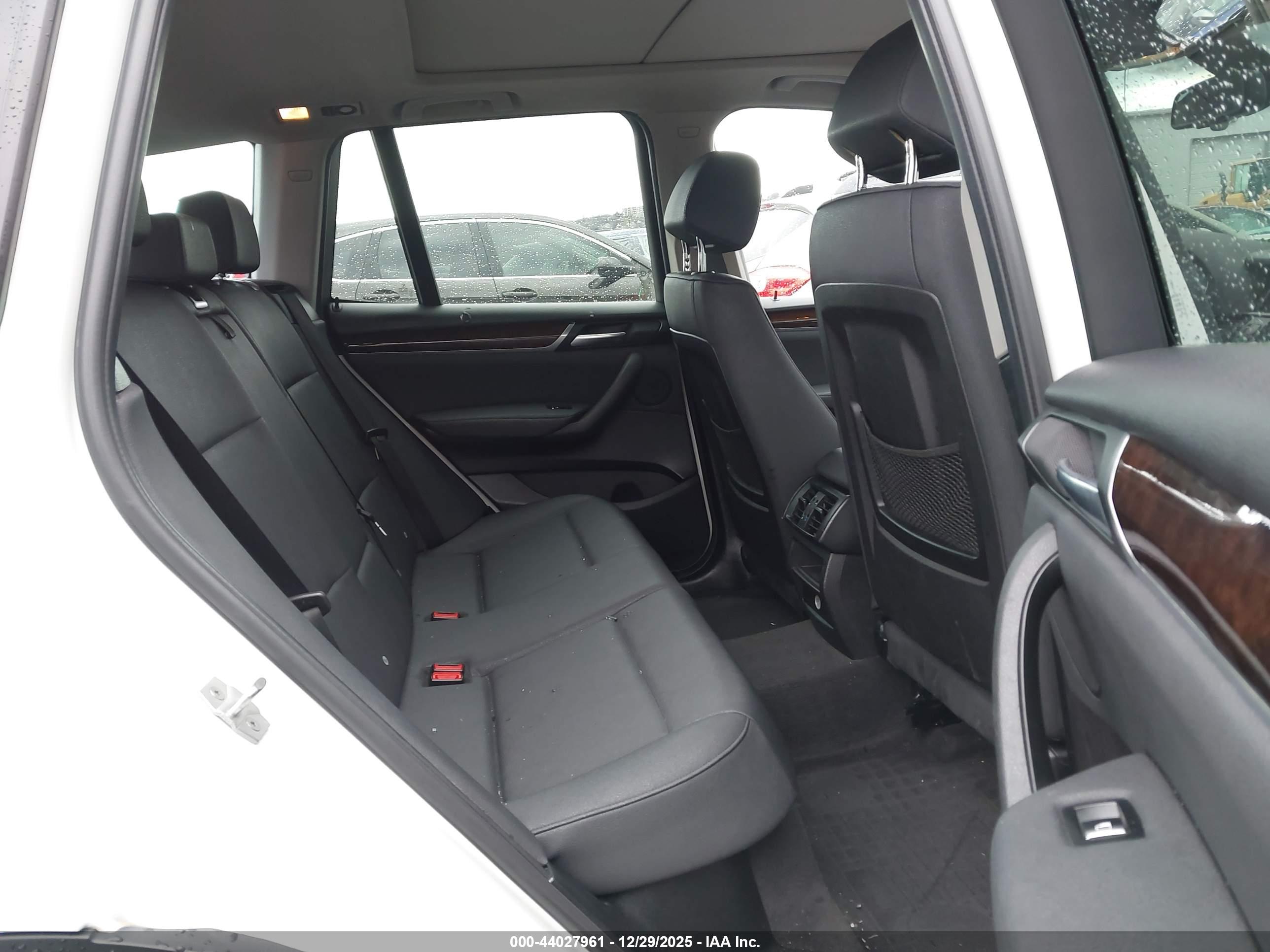 BMW X3 image 8