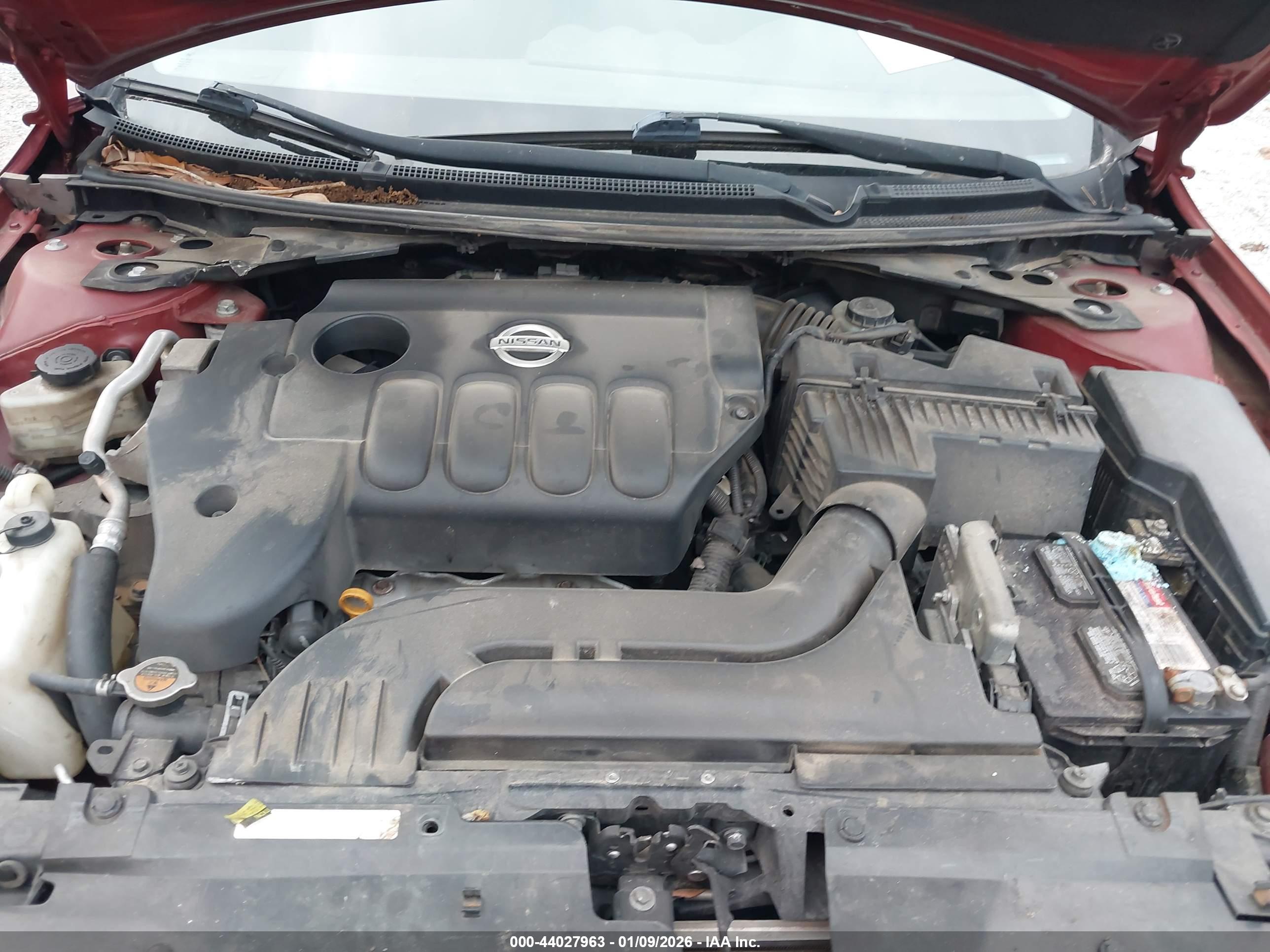 NISSAN ALTIMA image 10