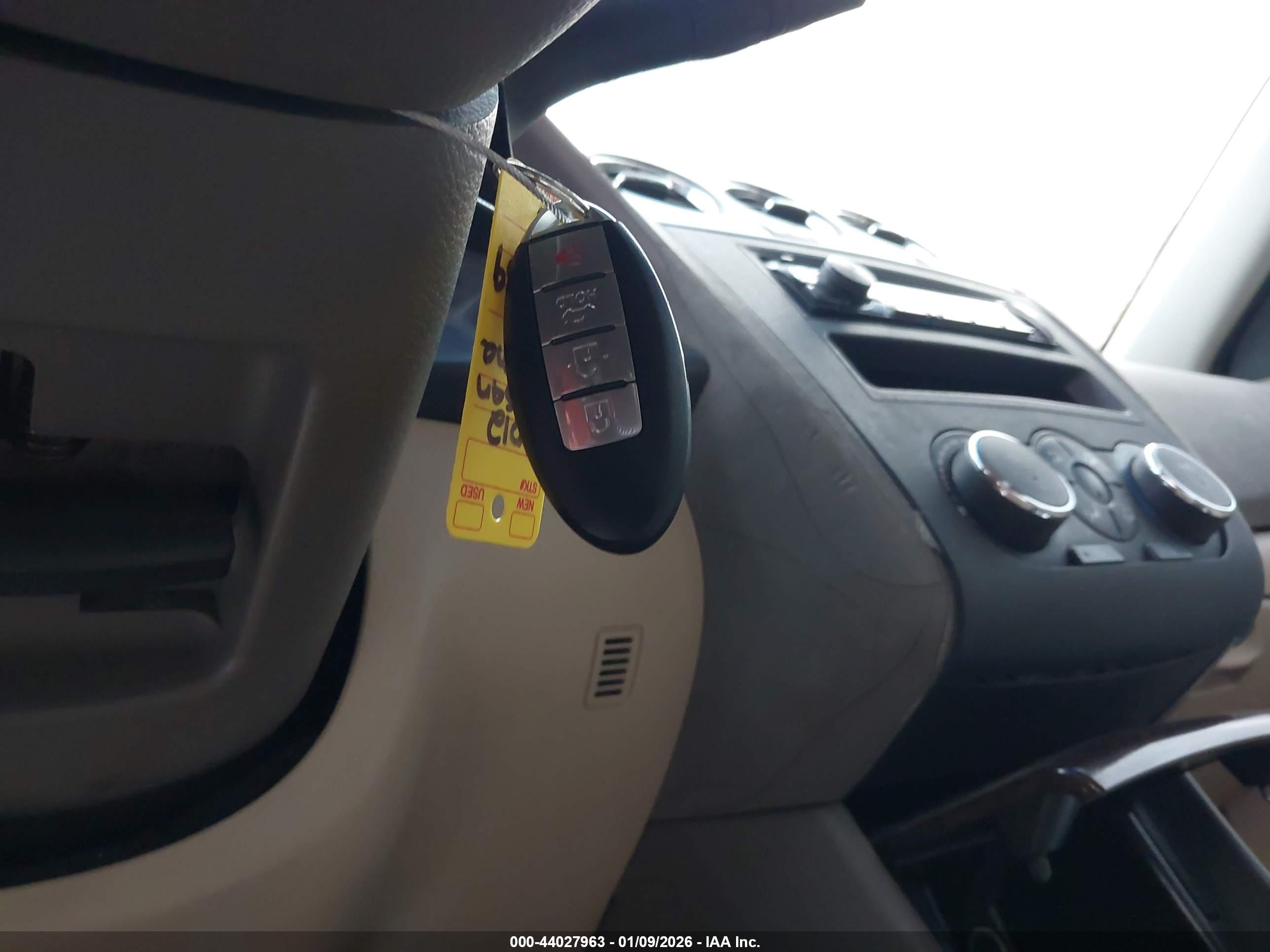 NISSAN ALTIMA image 11