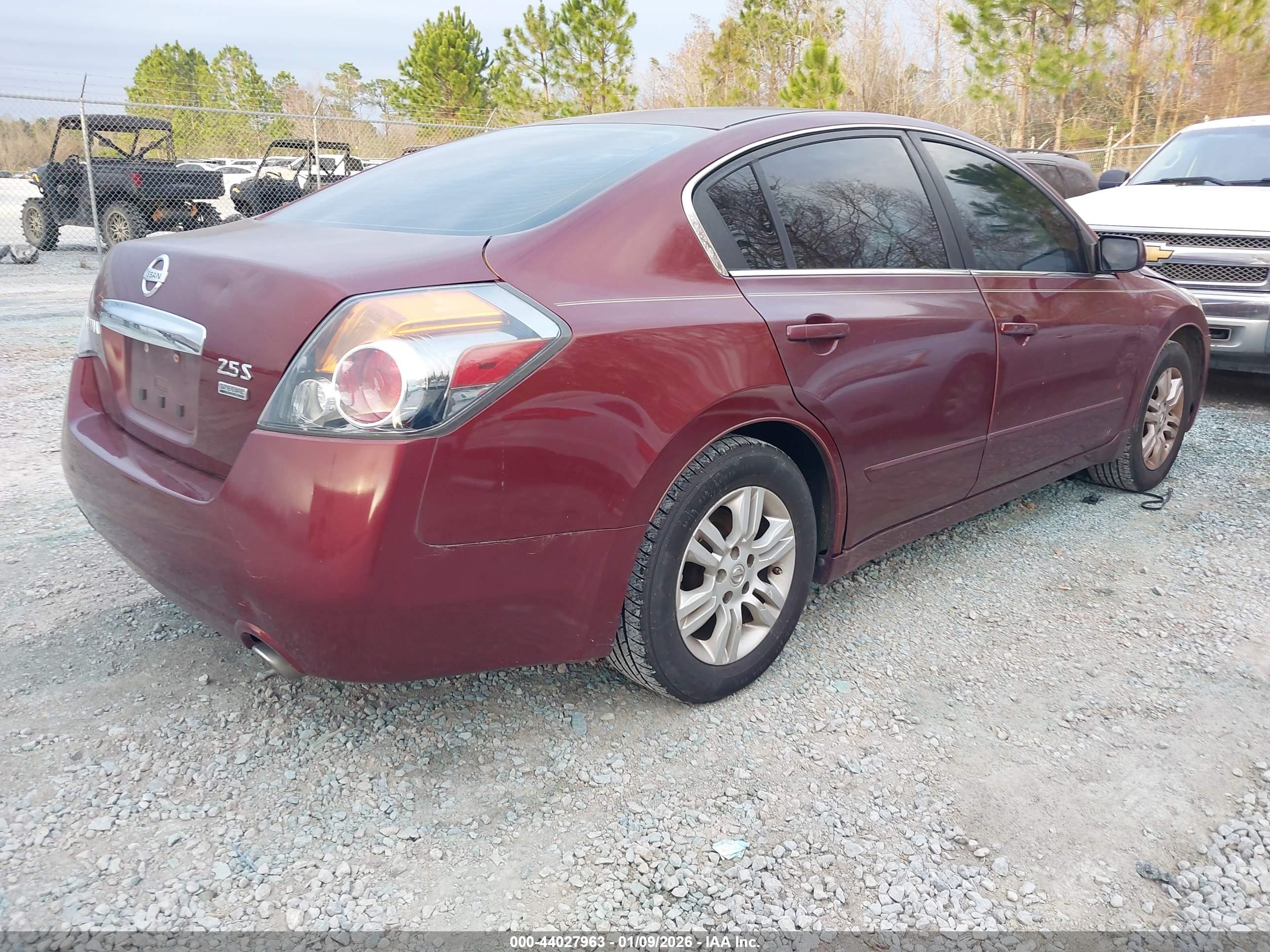 NISSAN ALTIMA image 4