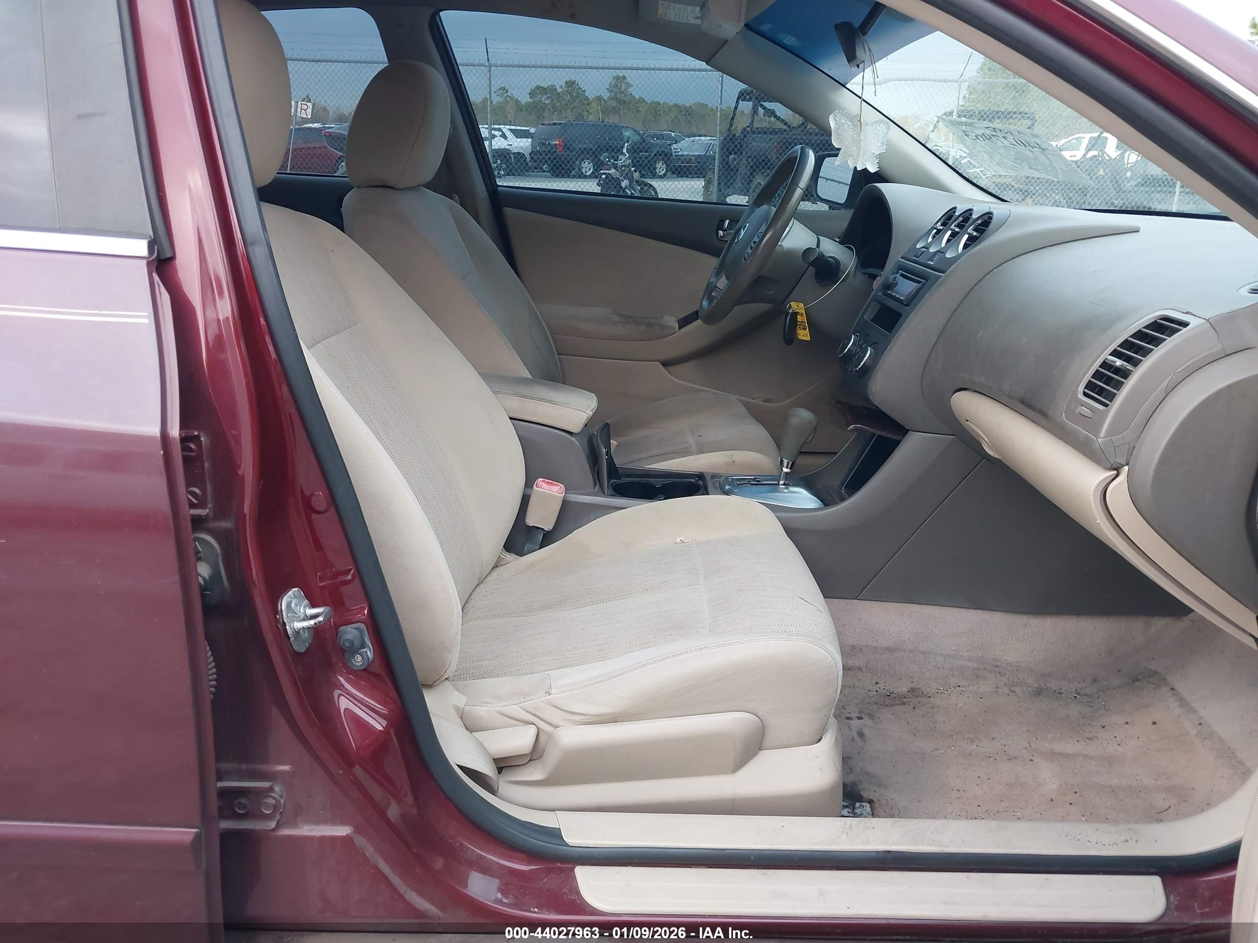NISSAN ALTIMA image 5