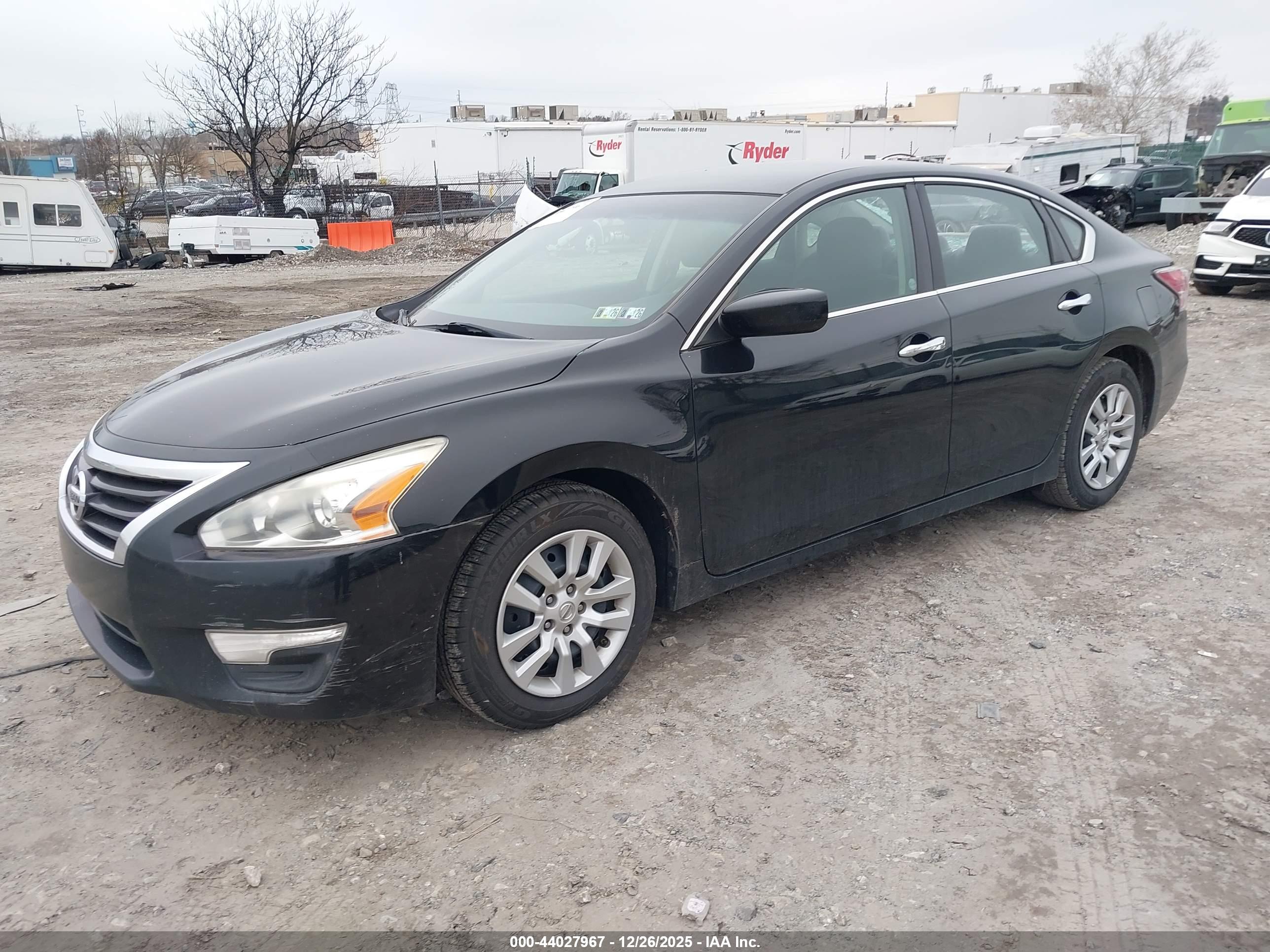 NISSAN ALTIMA image 2