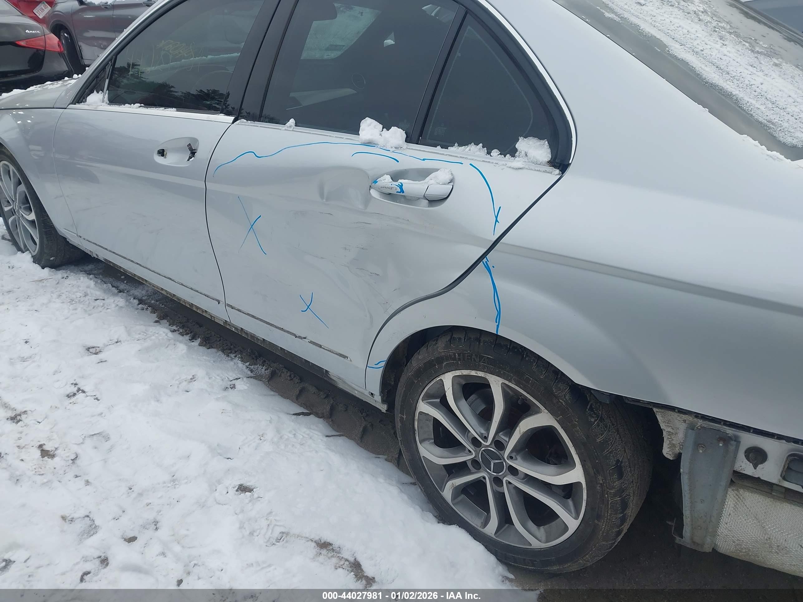 MERCEDES-BENZ C image 6