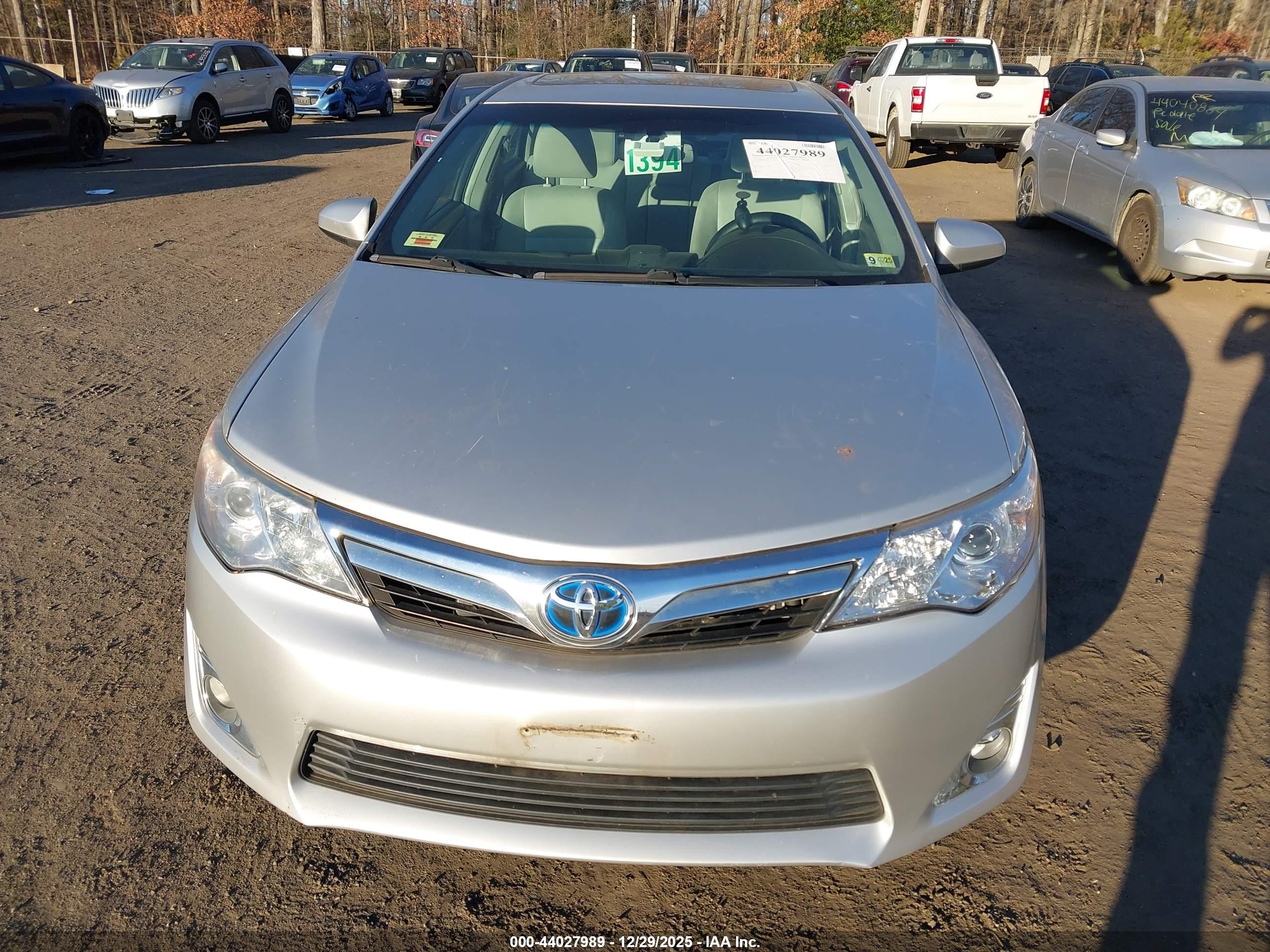 TOYOTA CAMRY image 6