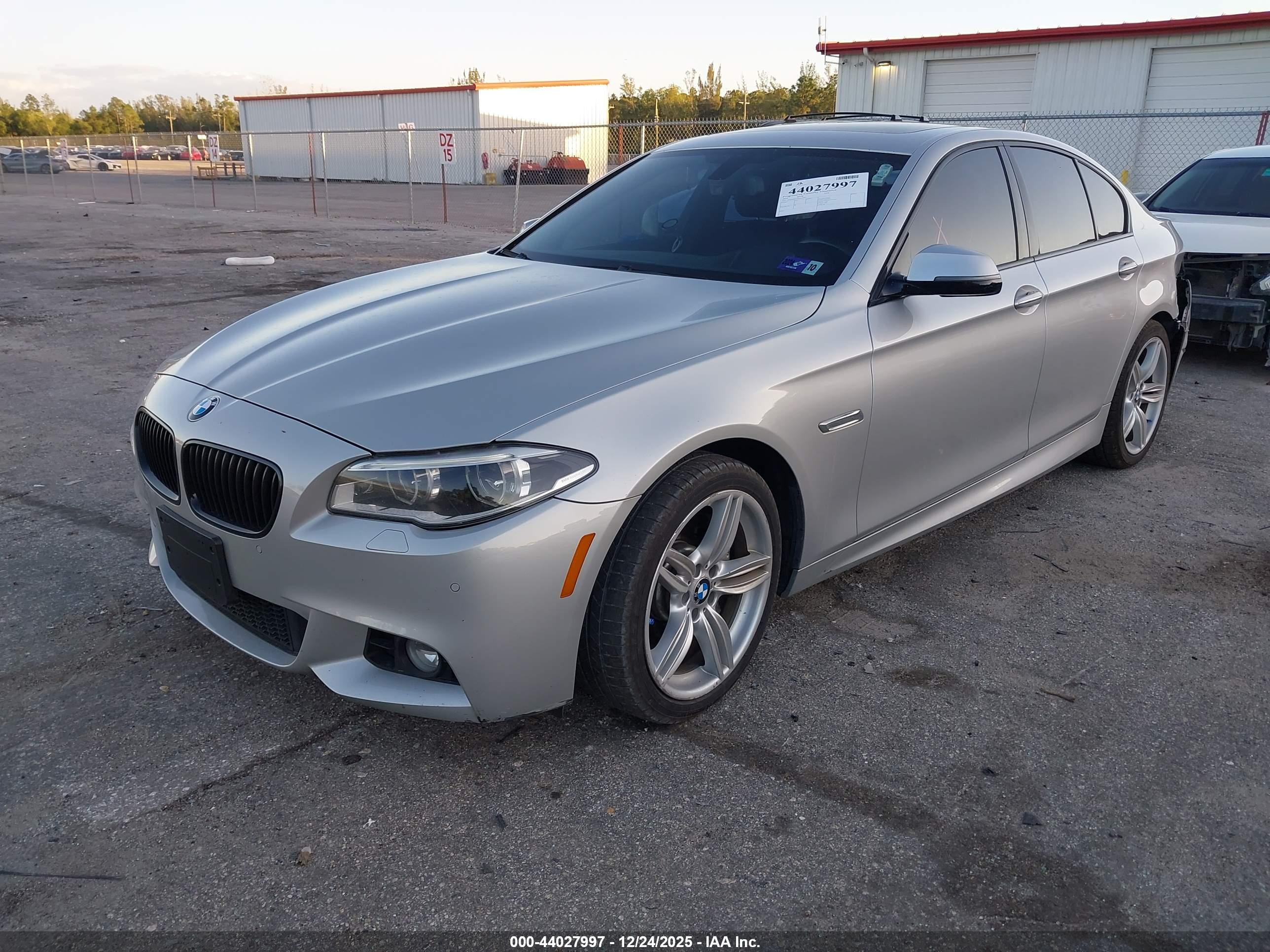 BMW 535I image 2
