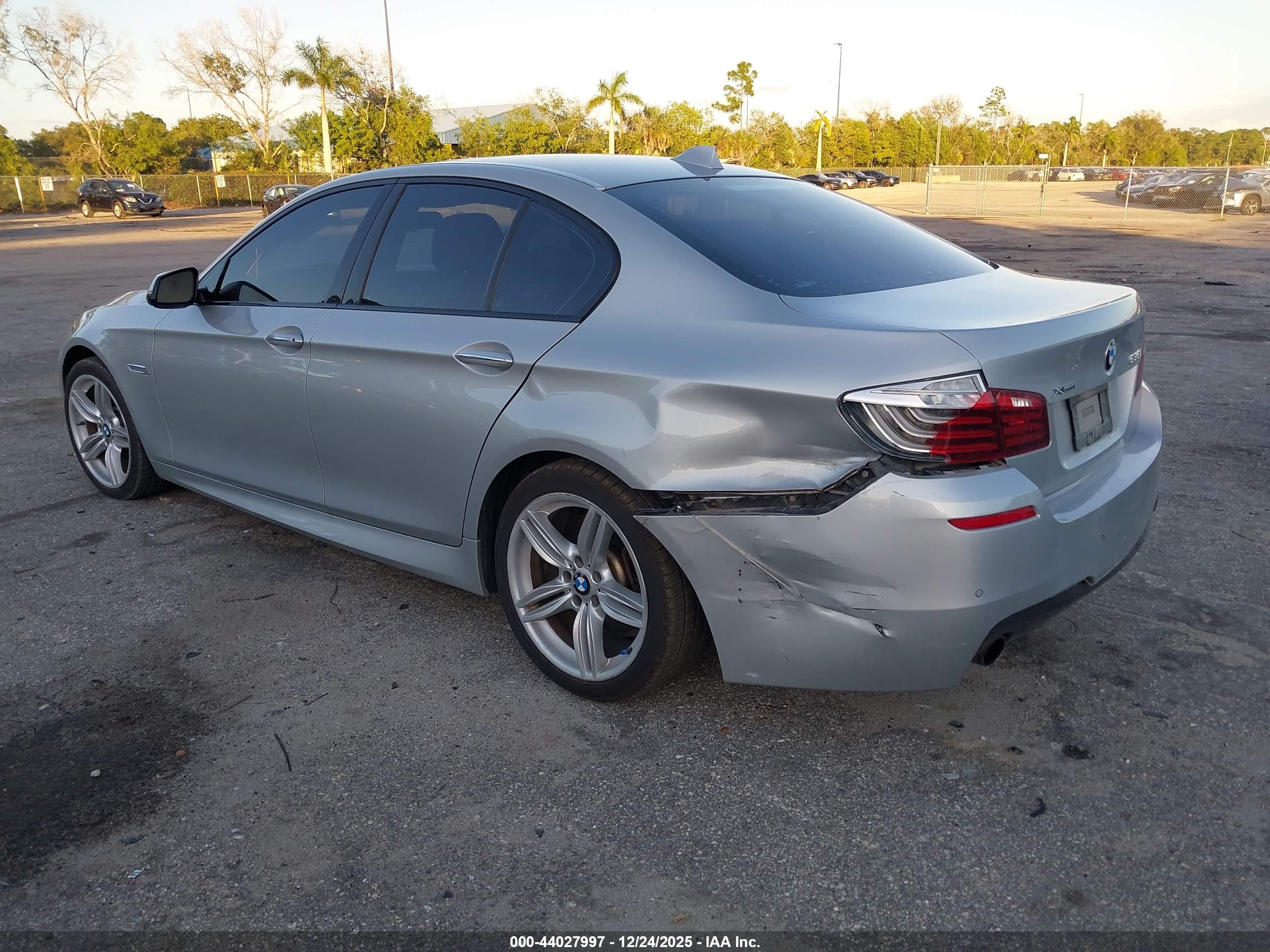 BMW 535I image 3