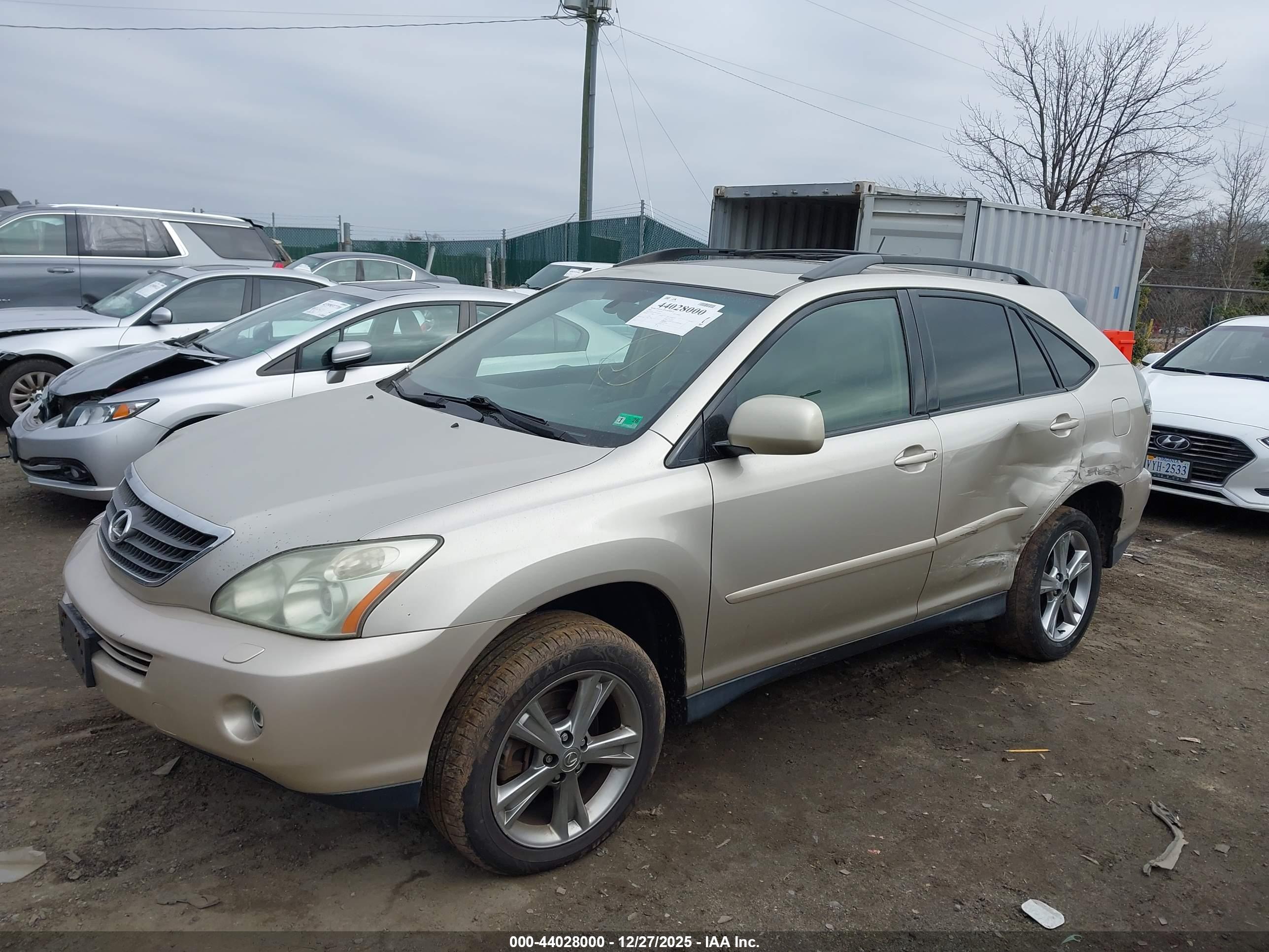 LEXUS RX image 2