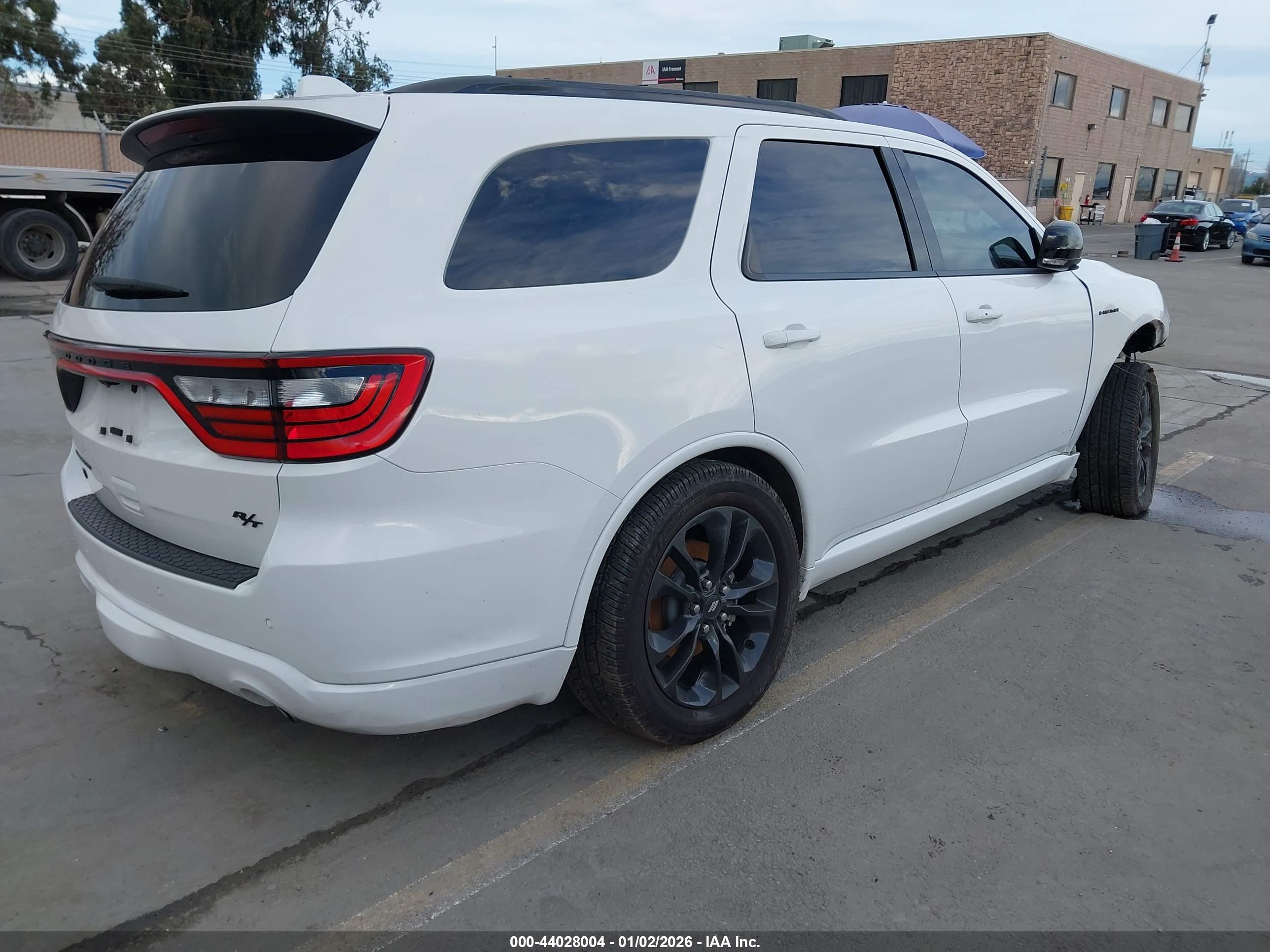 DODGE DURANGO image 4