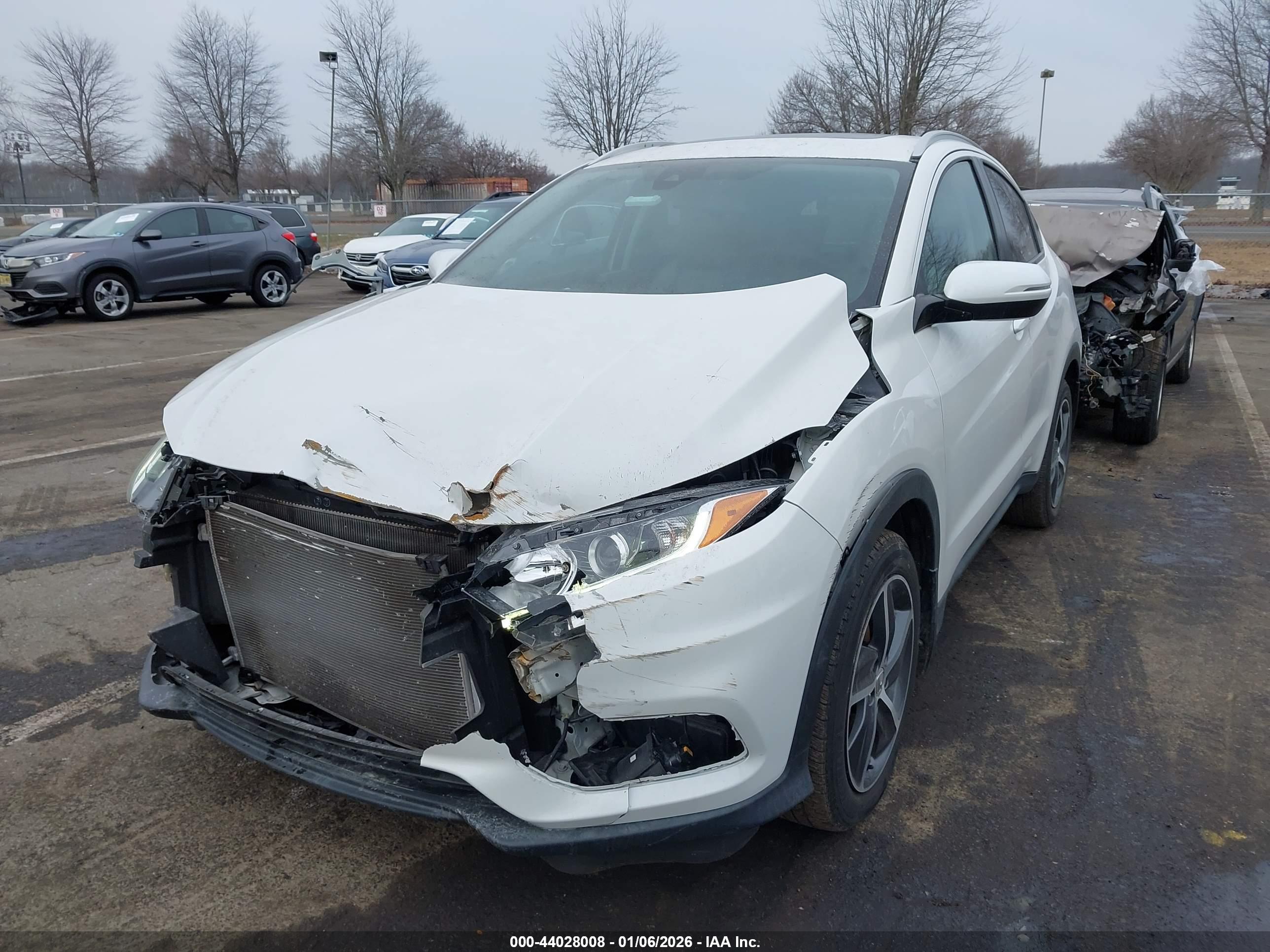 HONDA HR-V image 2