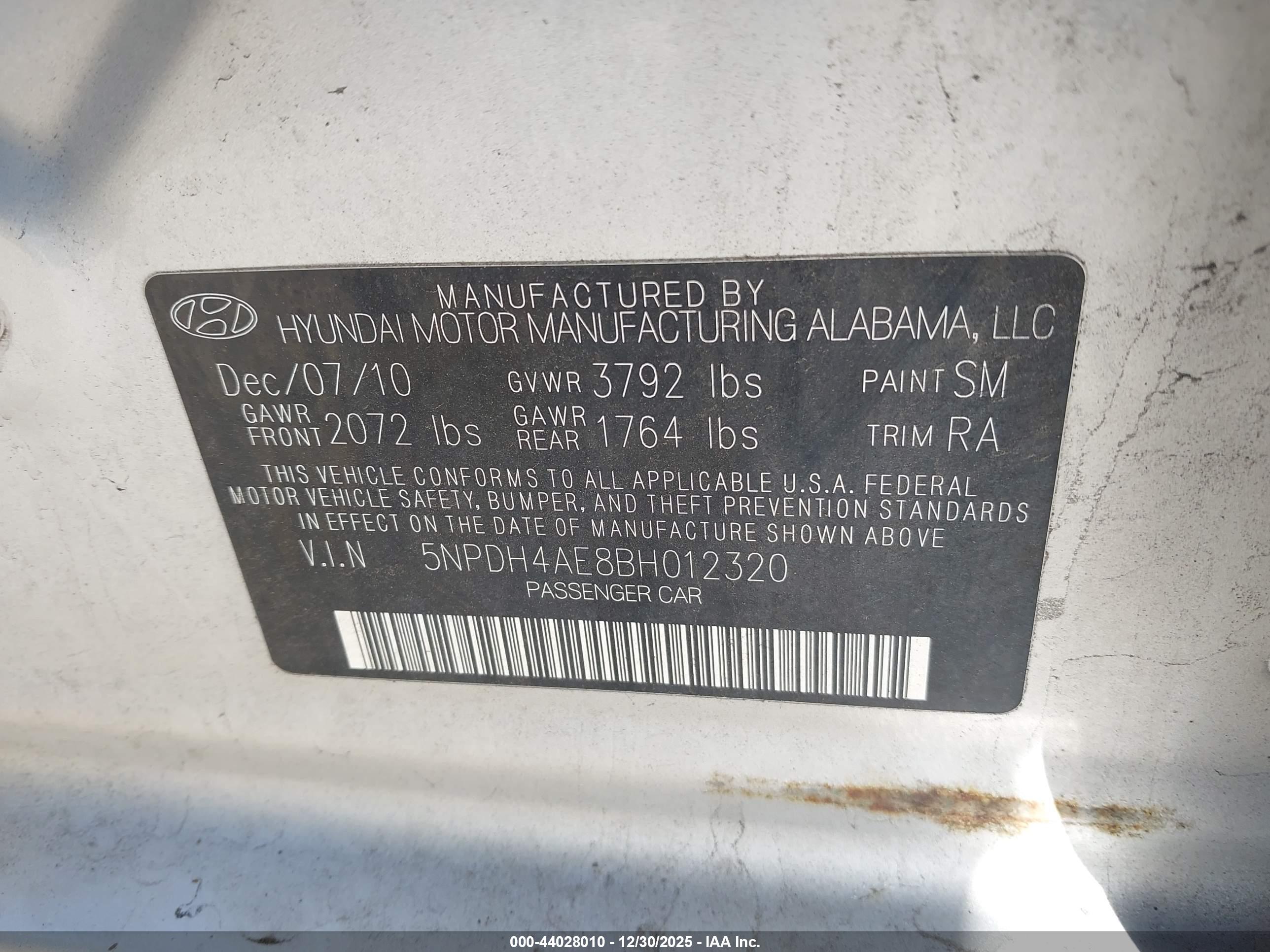 HYUNDAI ELANTRA image 9