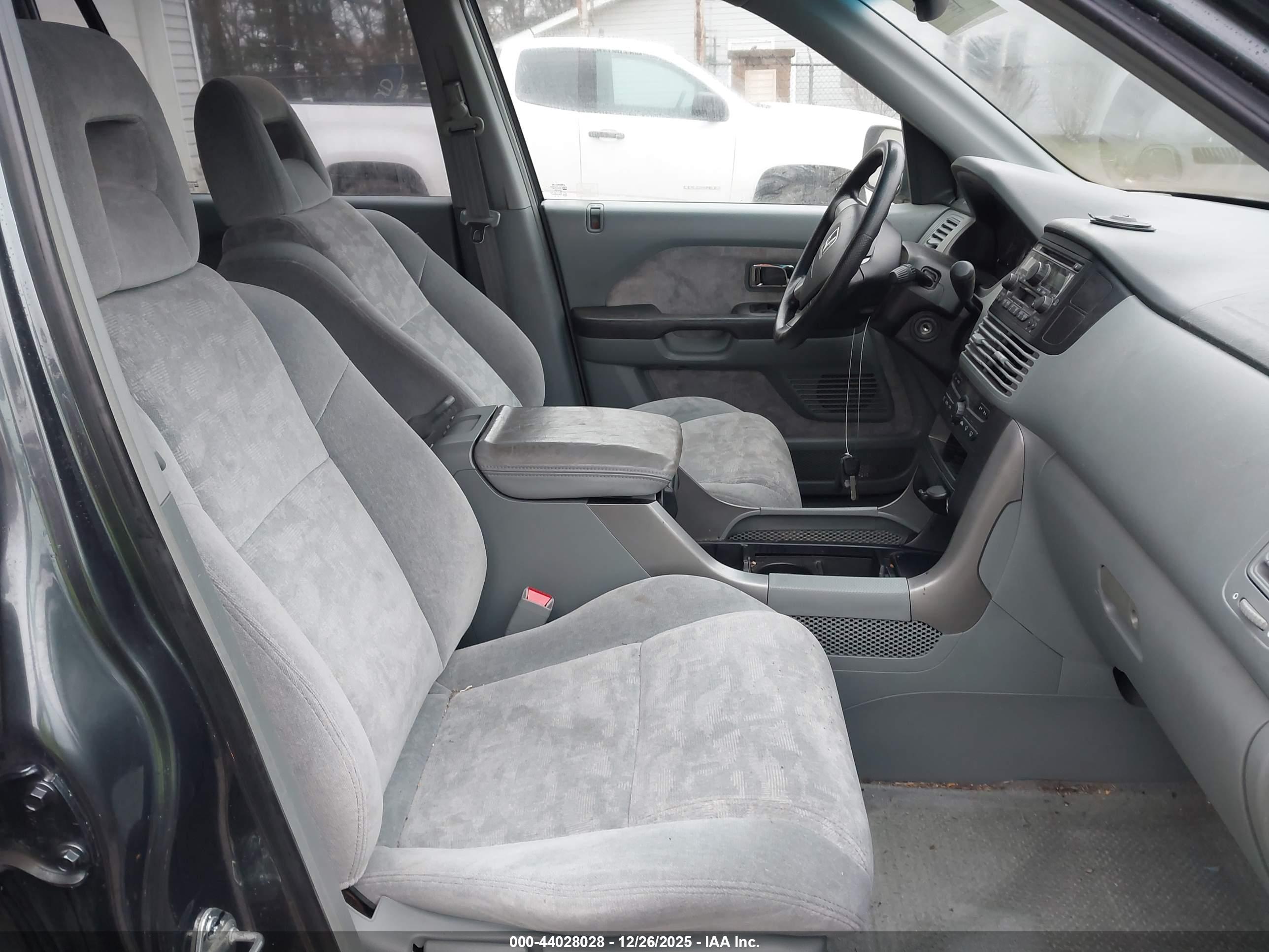 HONDA PILOT image 5