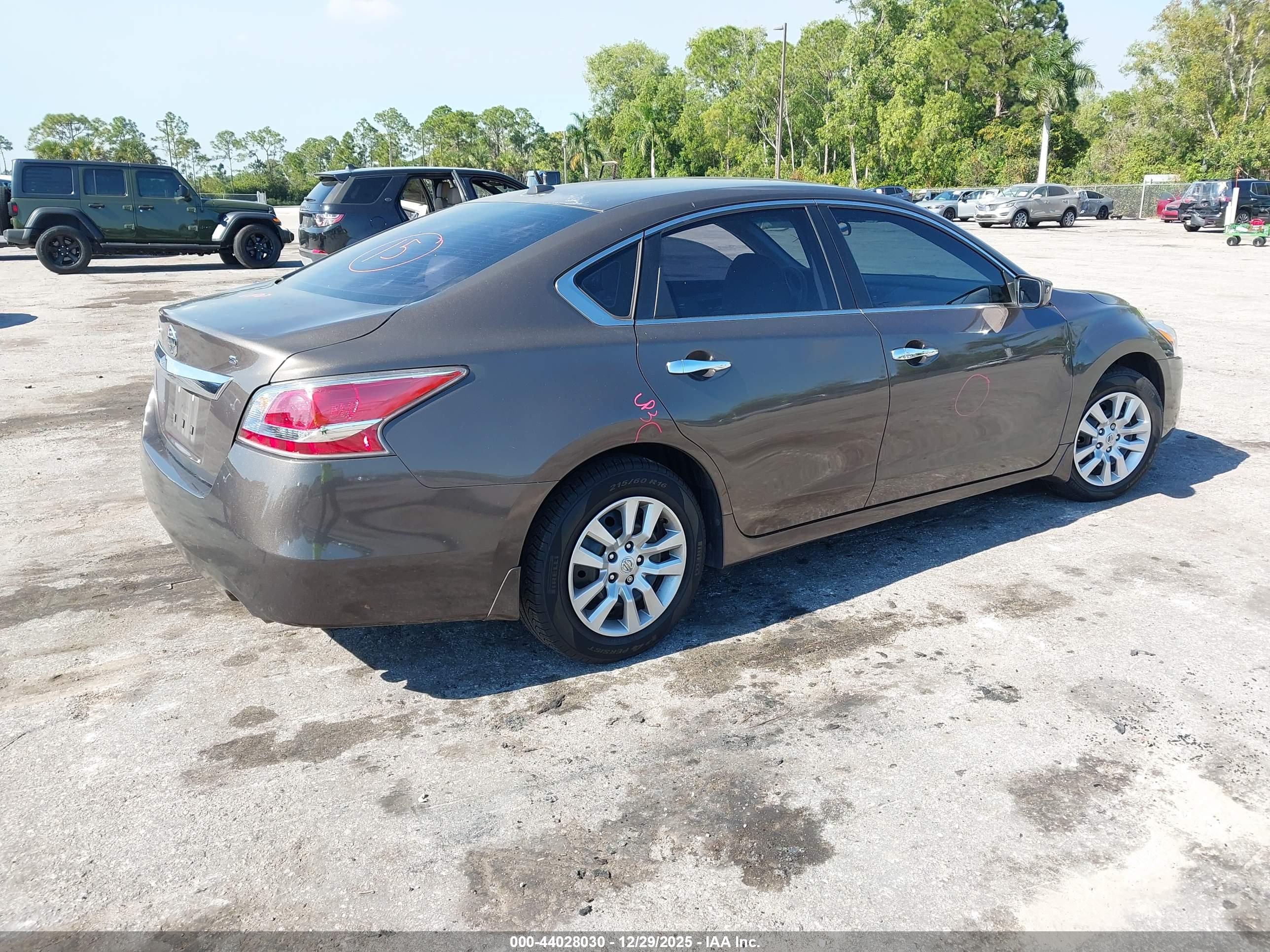 NISSAN ALTIMA image 4