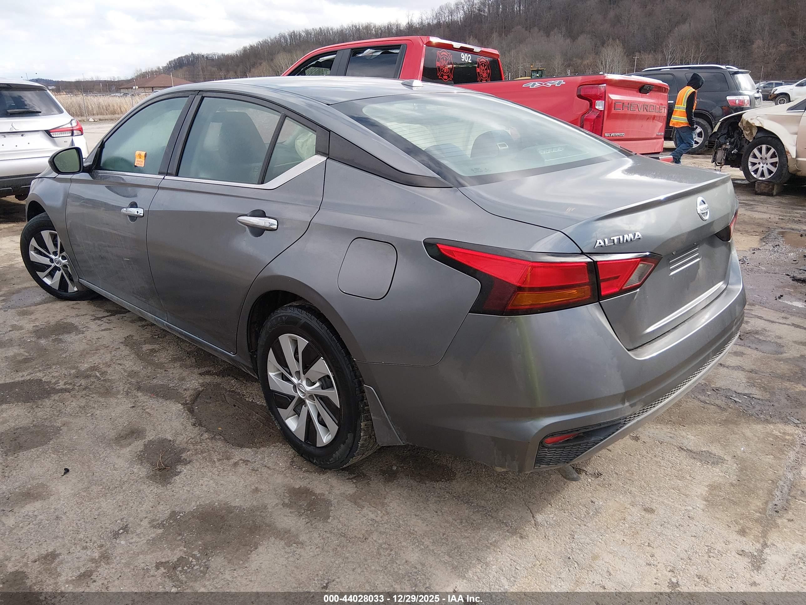 NISSAN ALTIMA image 3