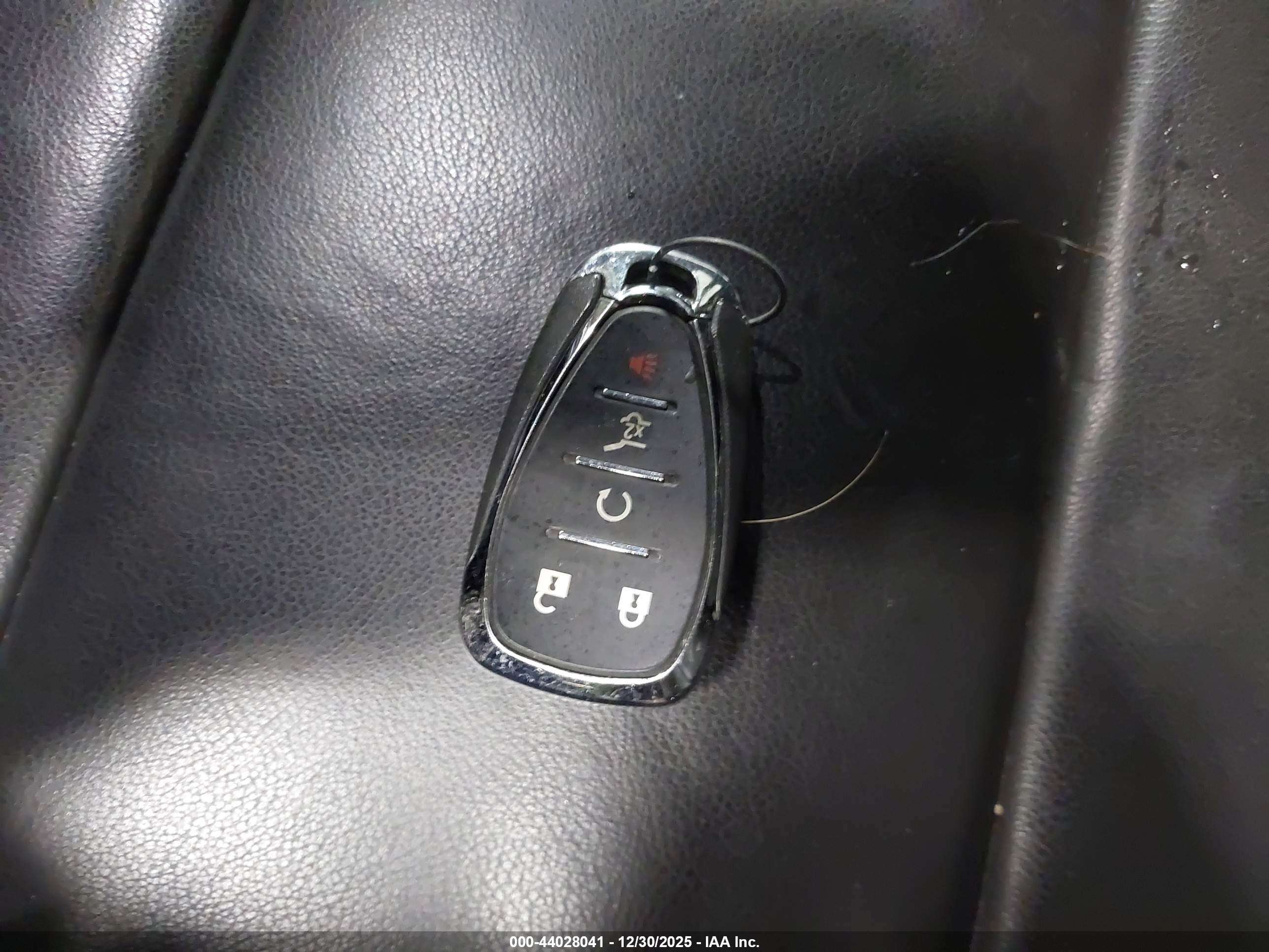 CHEVROLET TRAVERSE image 11