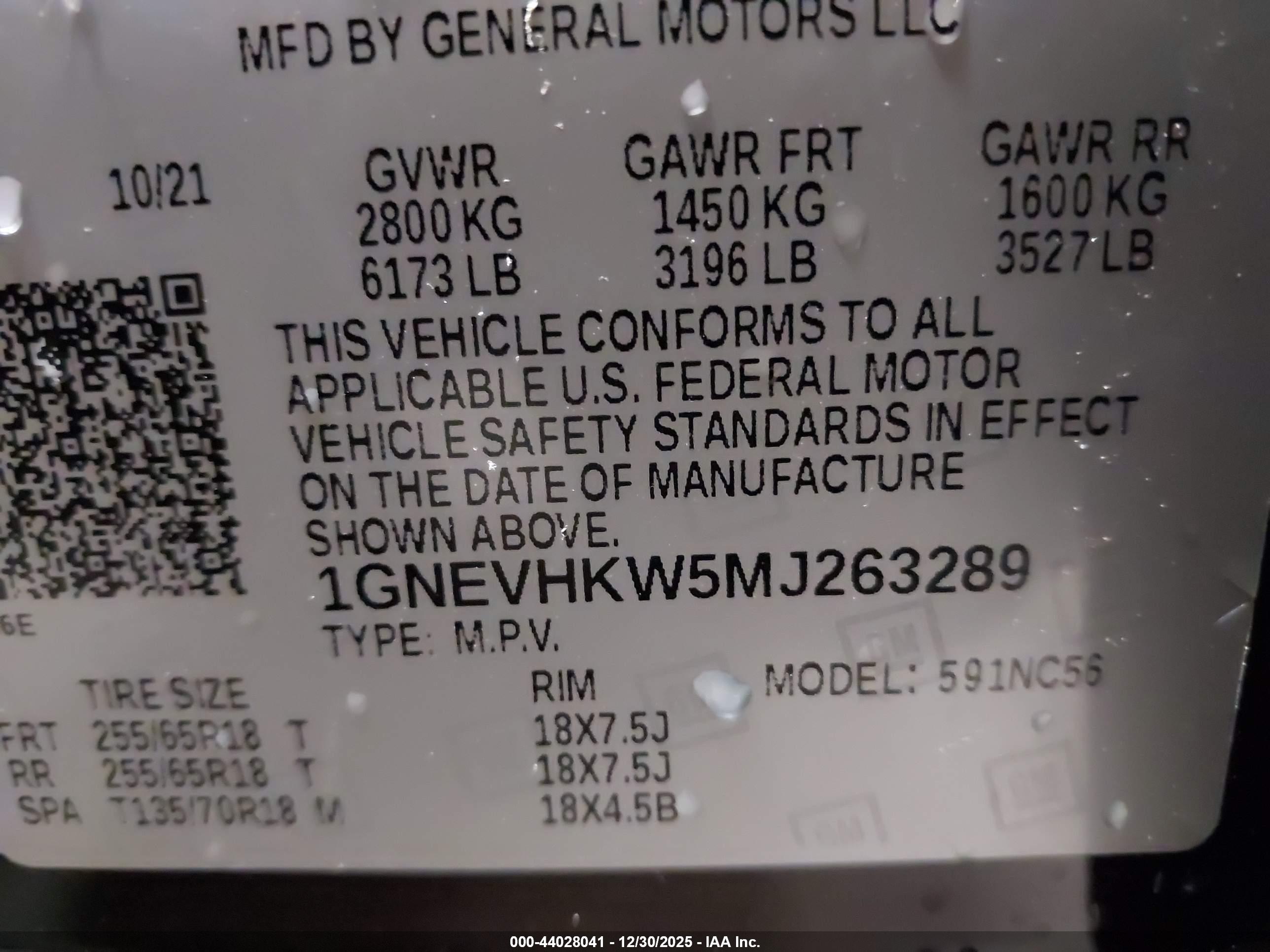 CHEVROLET TRAVERSE image 9