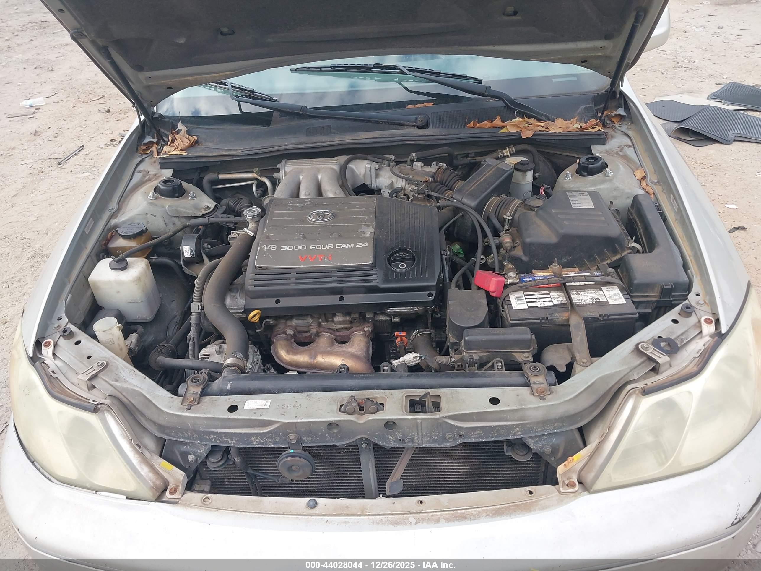 TOYOTA AVALON image 10