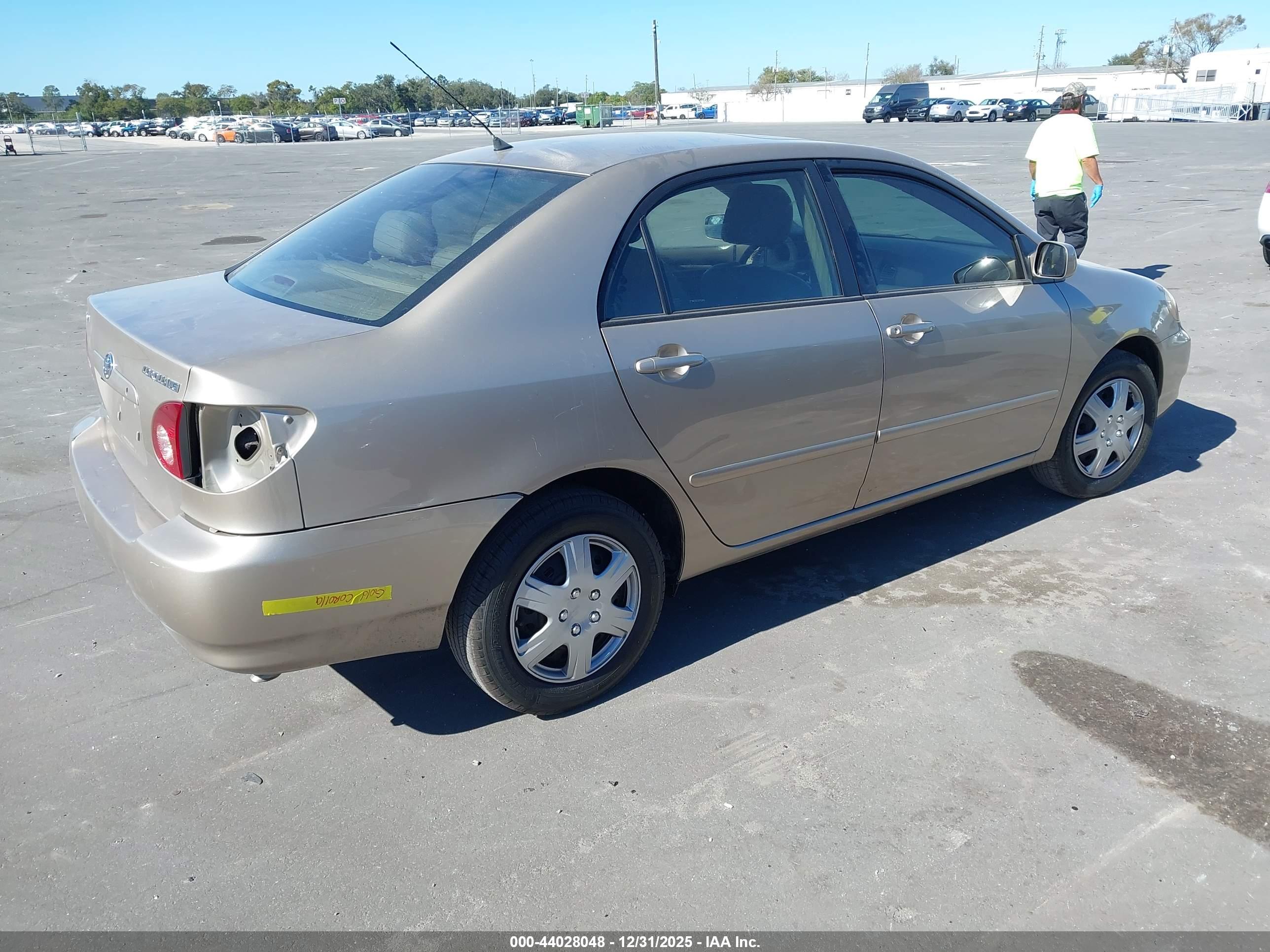 TOYOTA COROLLA image 4