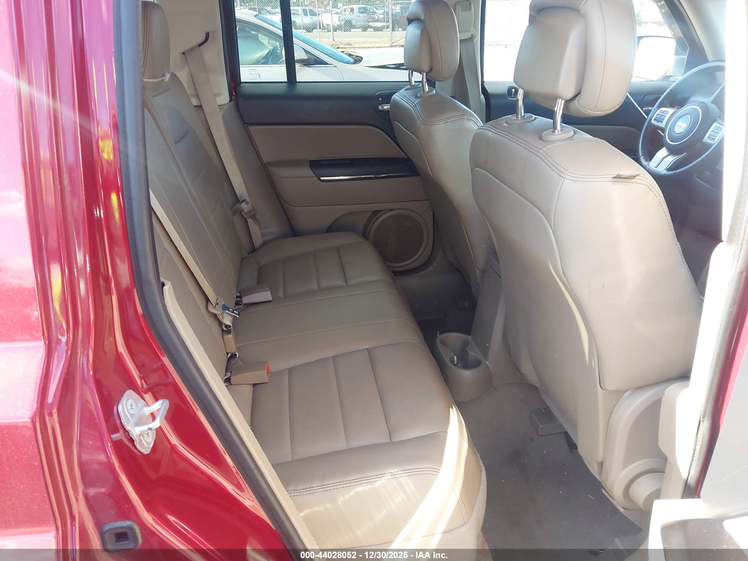 JEEP PATRIOT image 8