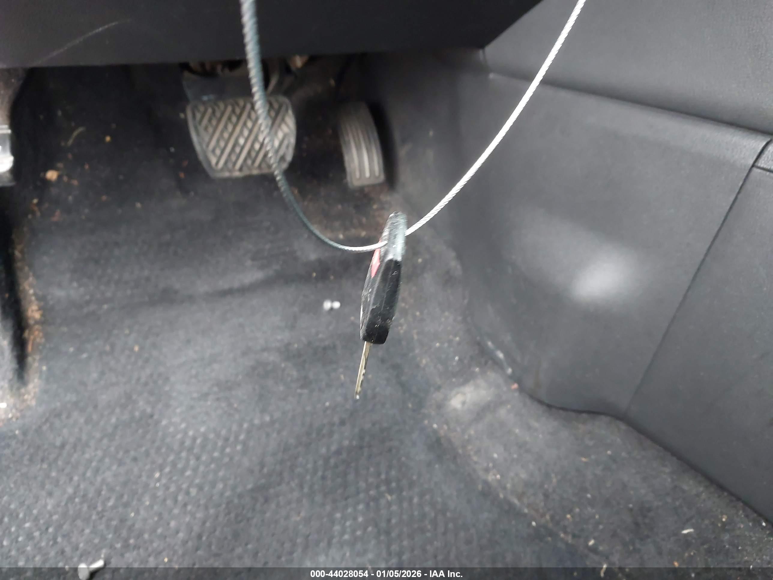 NISSAN ROGUE image 11