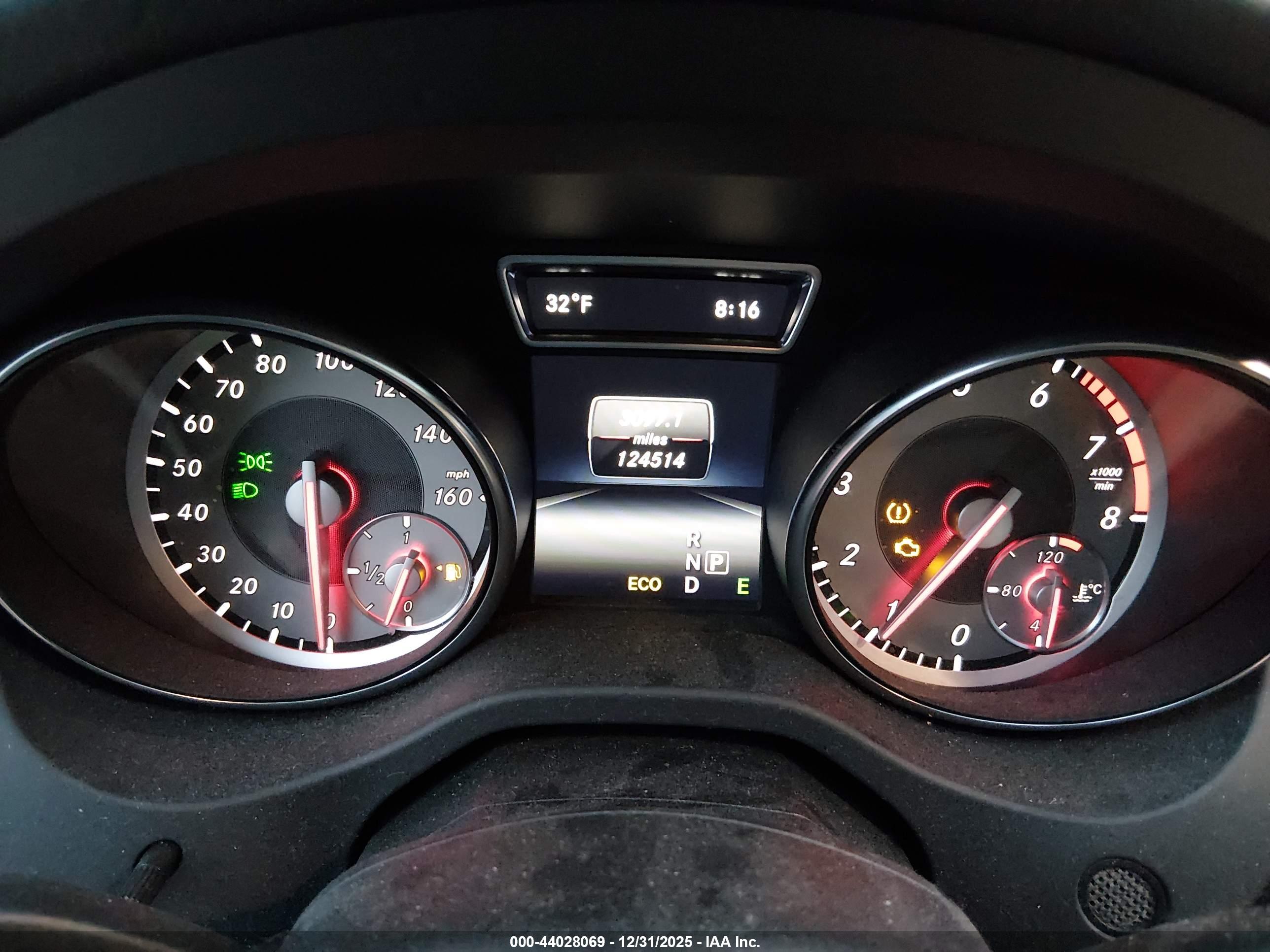 MERCEDES-BENZ CLA image 7