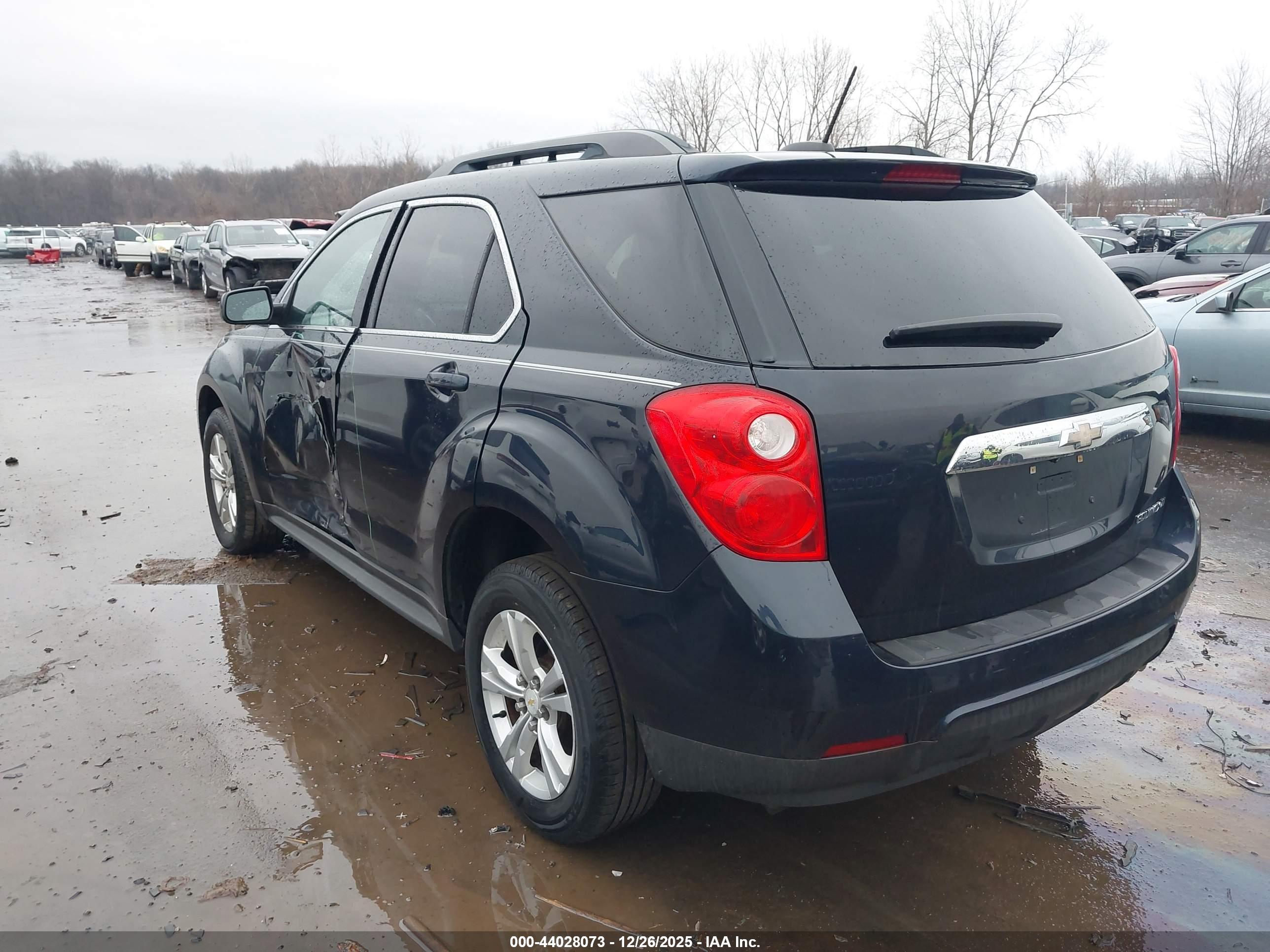 CHEVROLET EQUINOX image 3