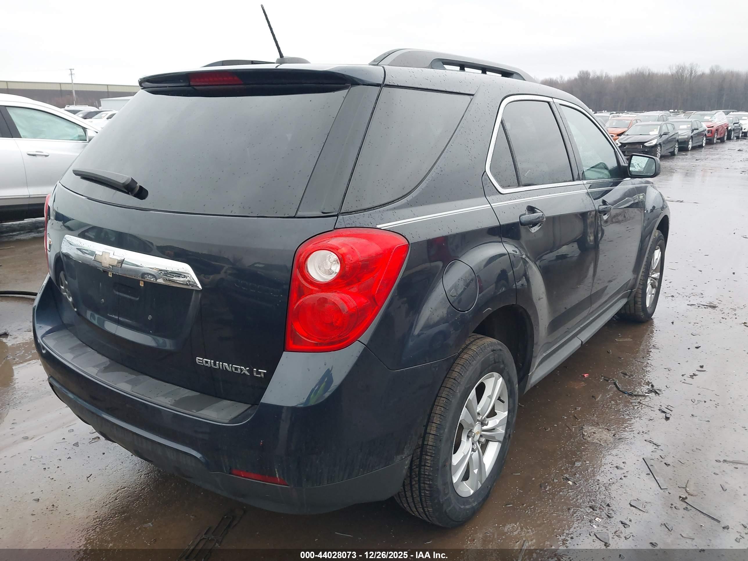 CHEVROLET EQUINOX image 4