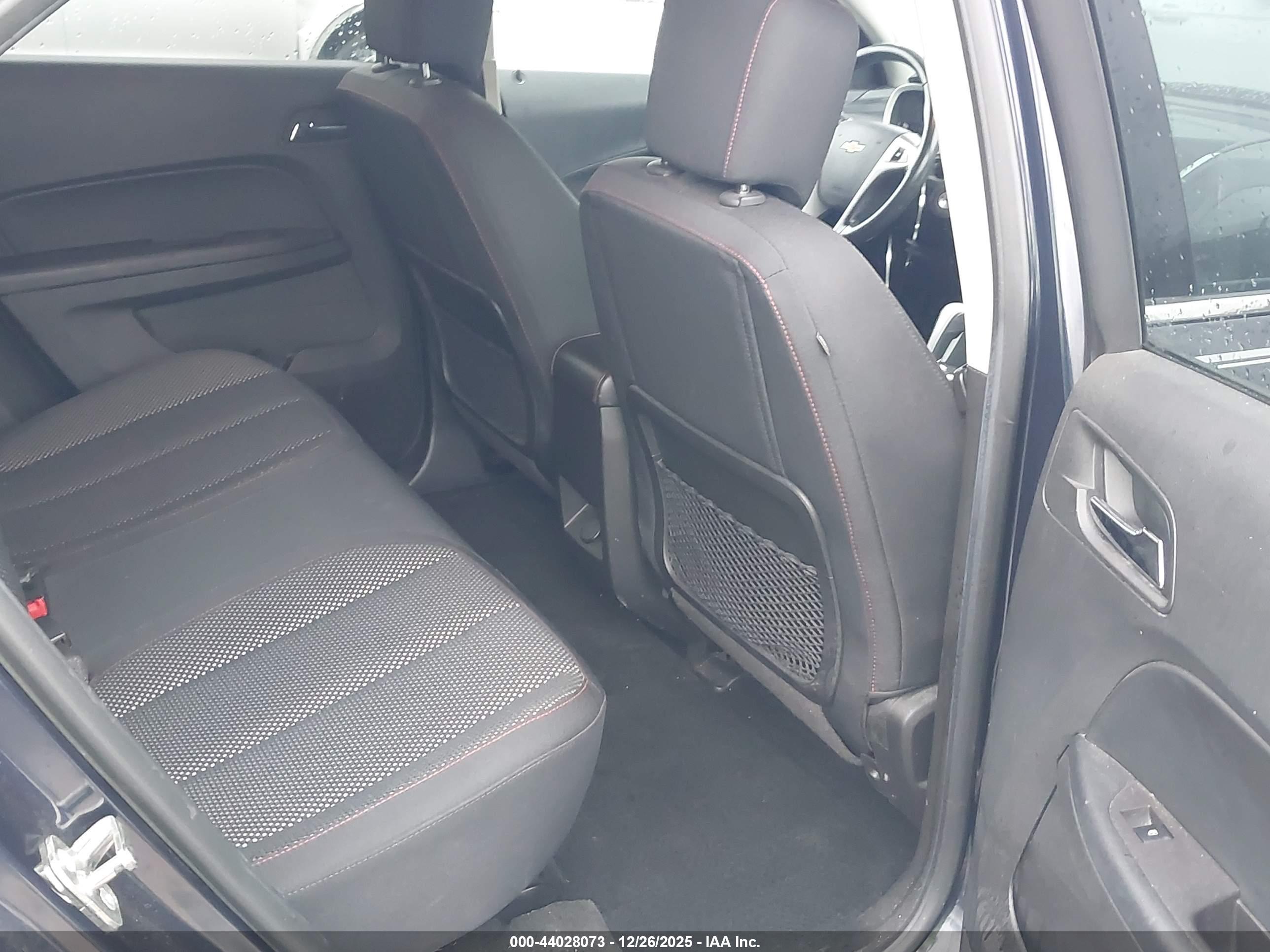 CHEVROLET EQUINOX image 8