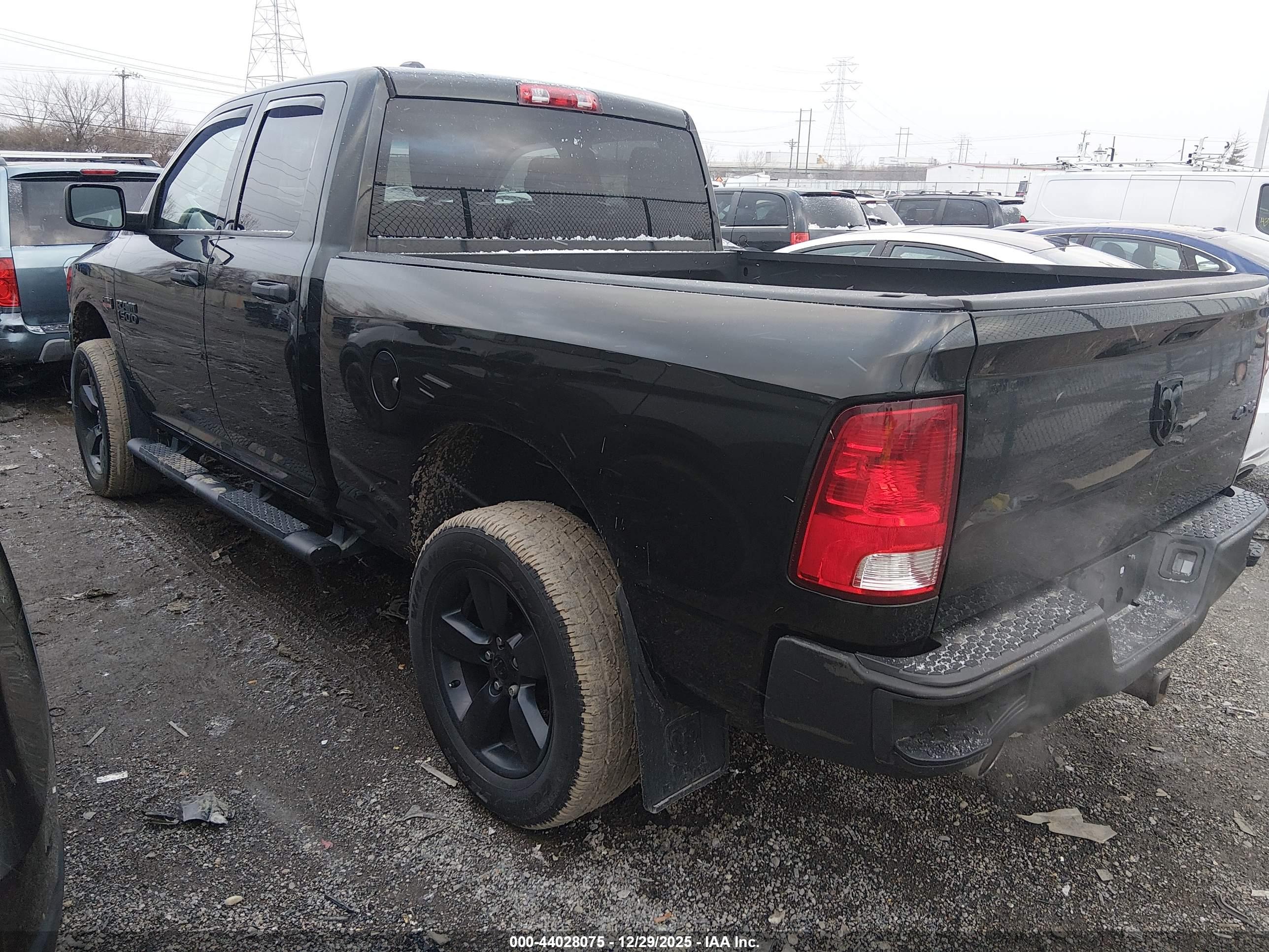 RAM 1500 image 3