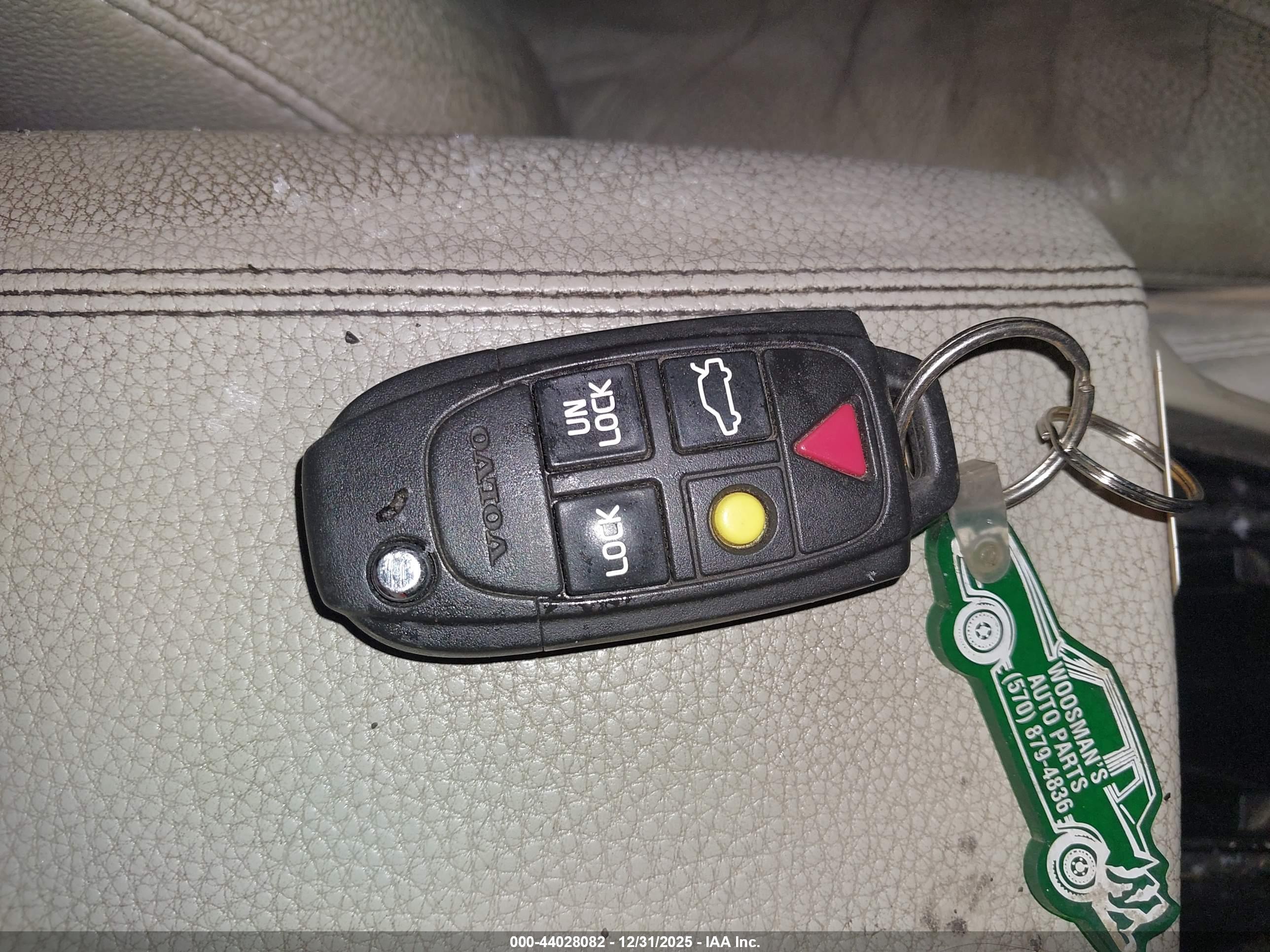 VOLVO S80 image 11