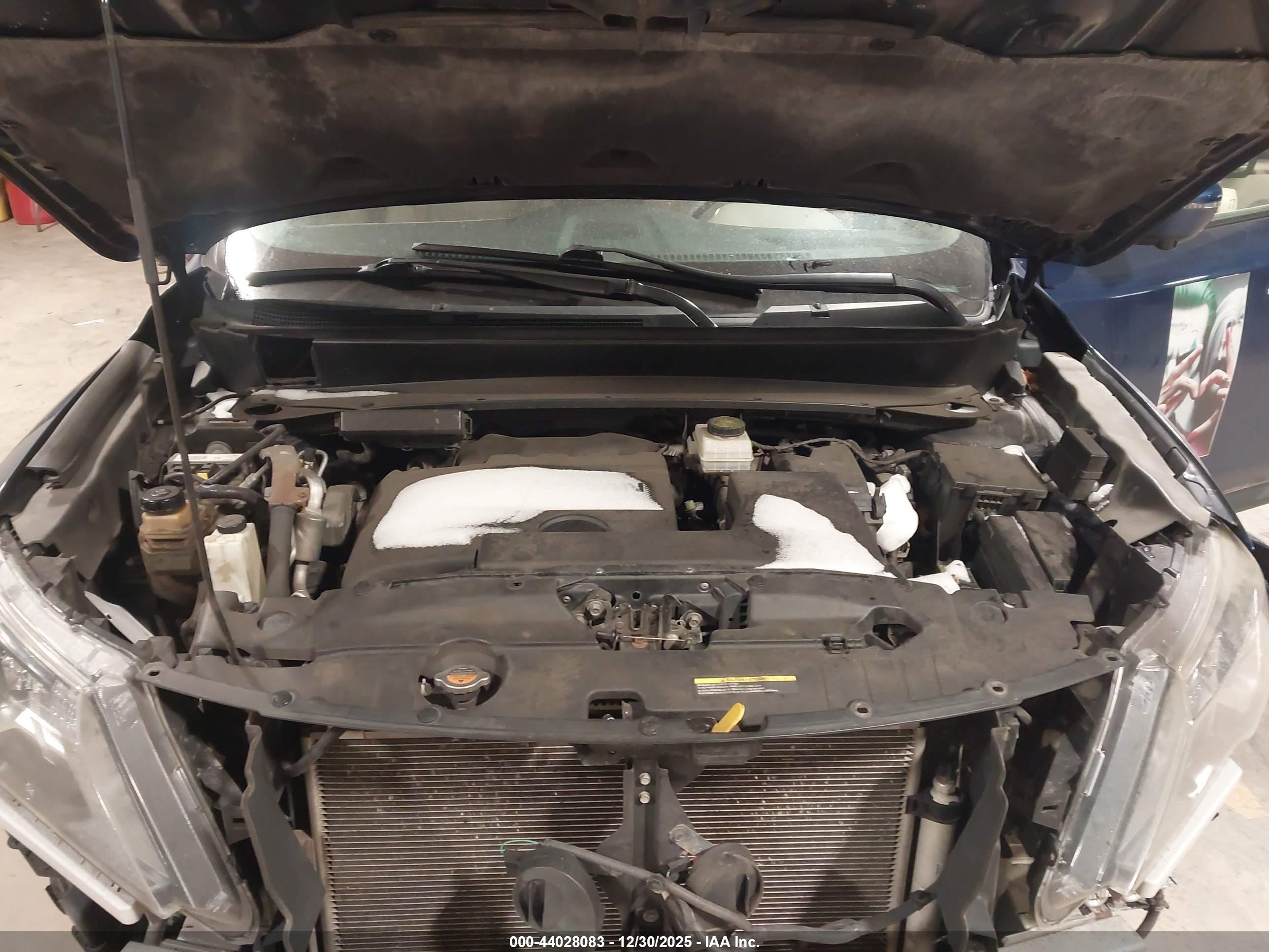 NISSAN PATHFINDER image 10