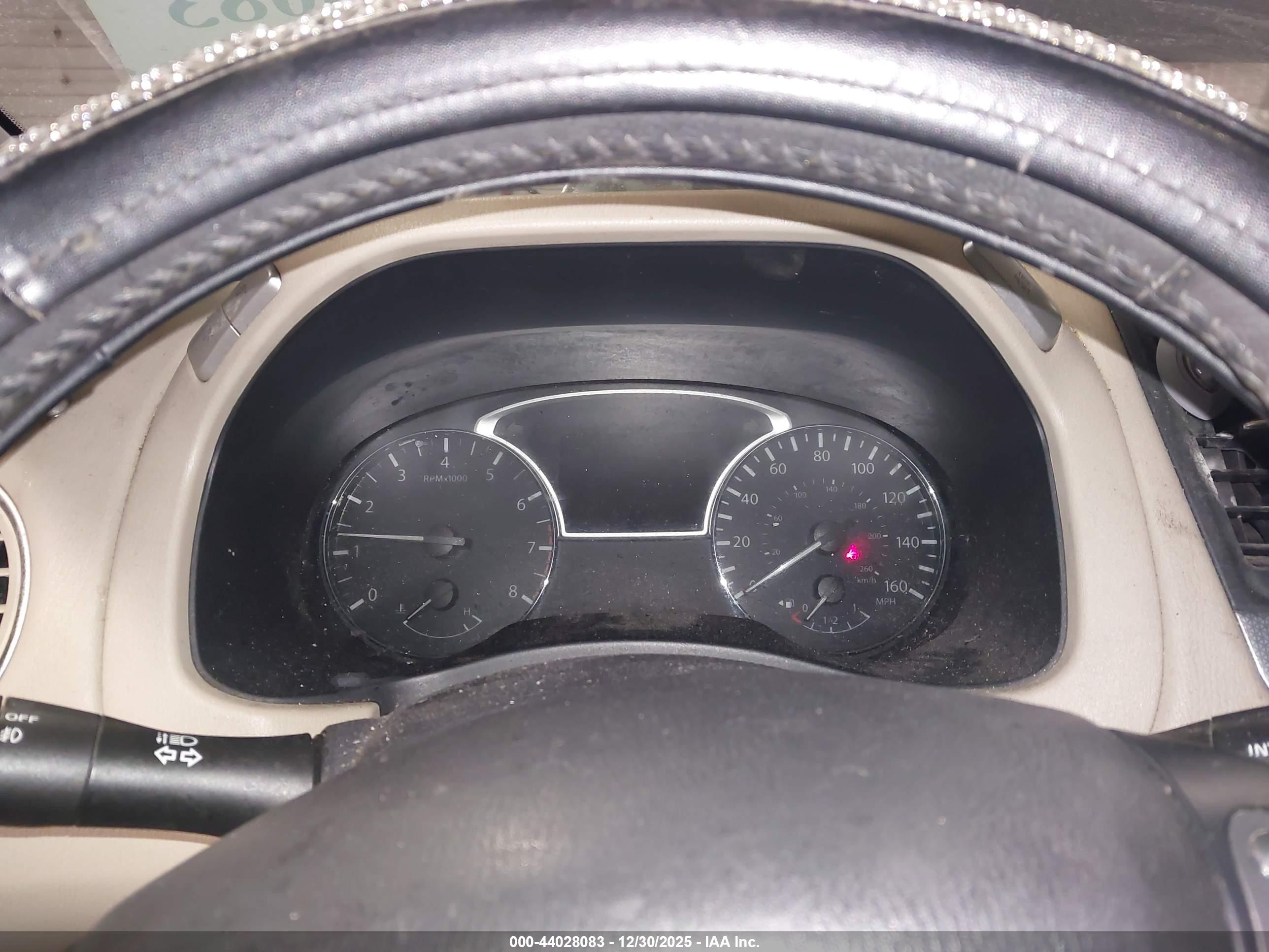 NISSAN PATHFINDER image 7