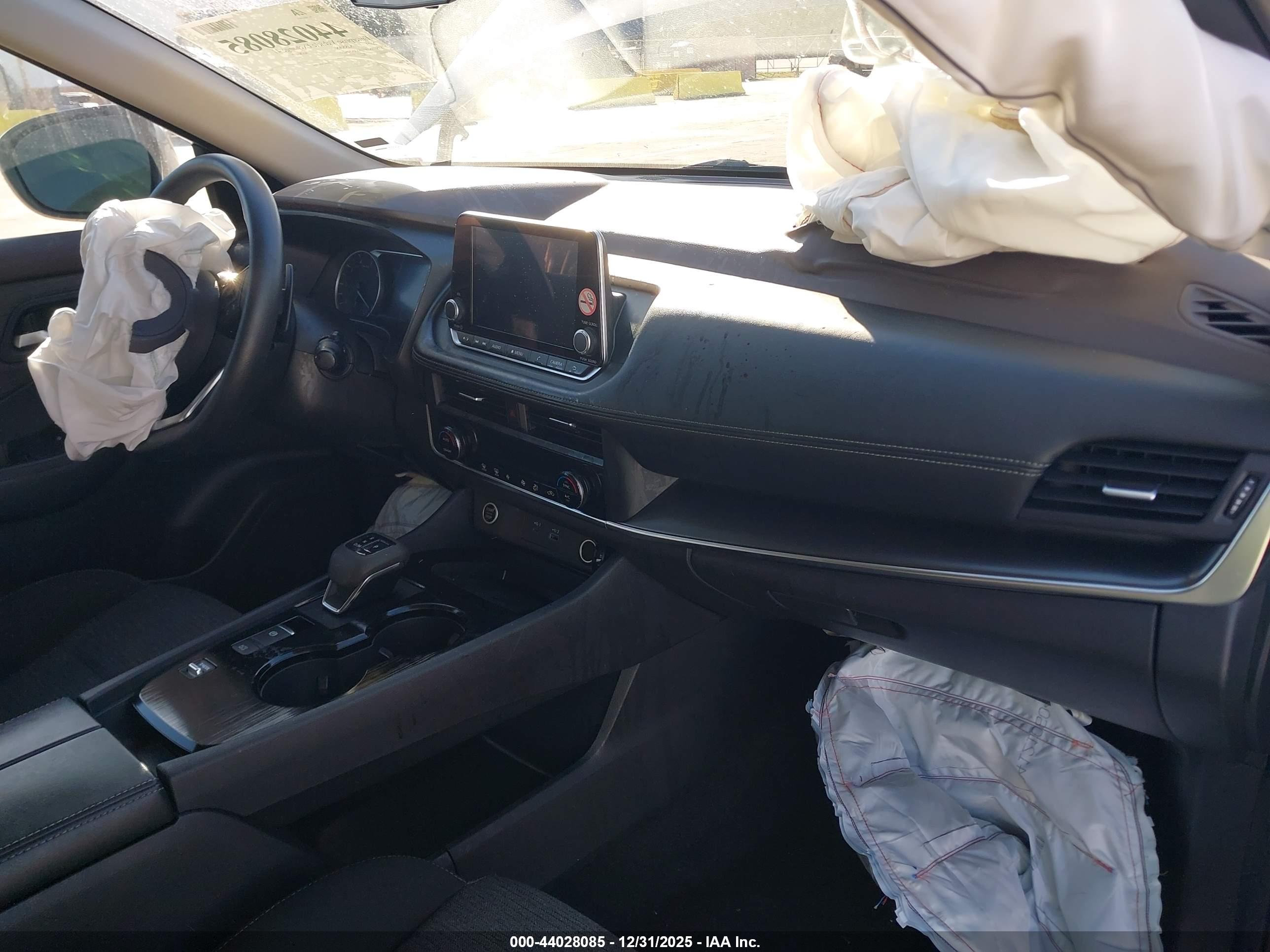 NISSAN ROGUE image 5