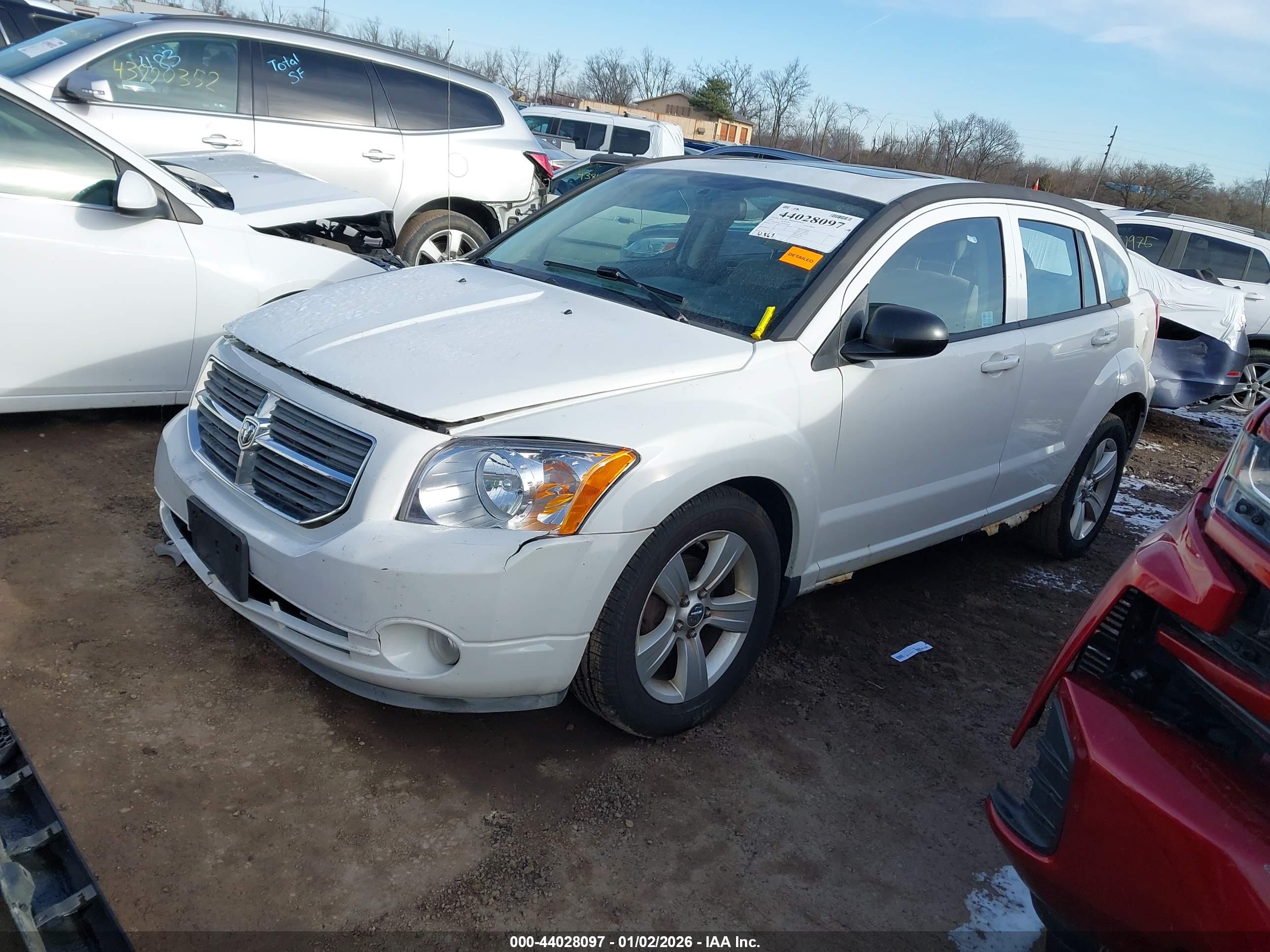 DODGE CALIBER image 2