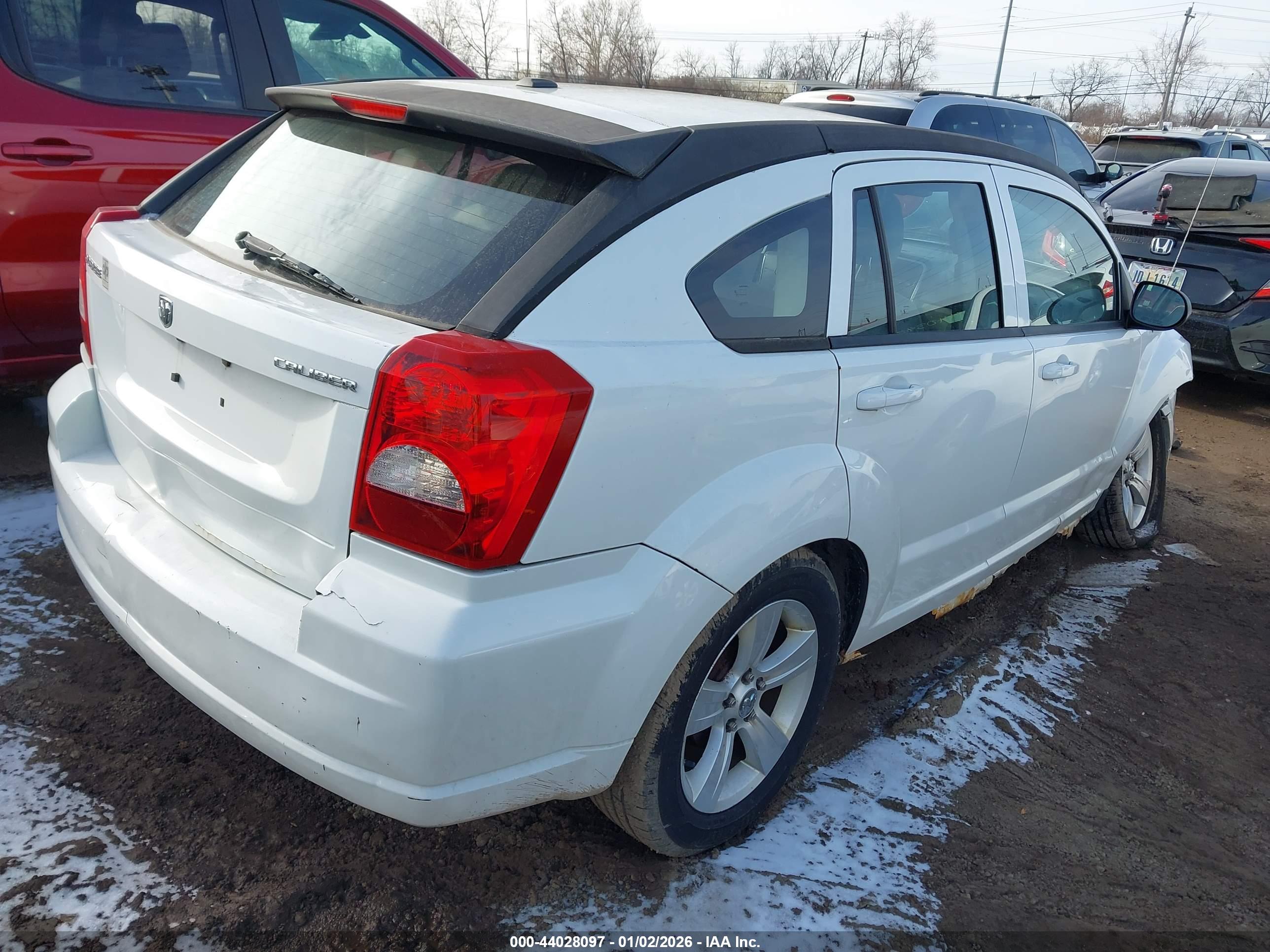 DODGE CALIBER image 4