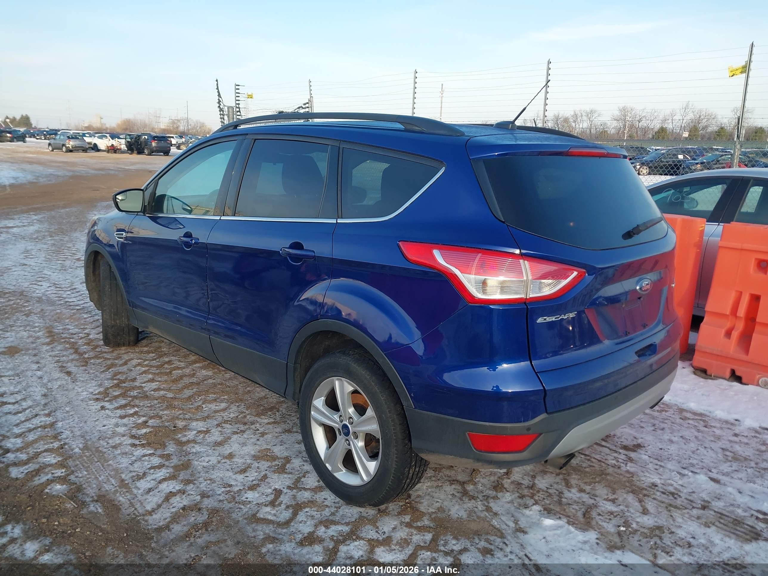FORD ESCAPE image 3